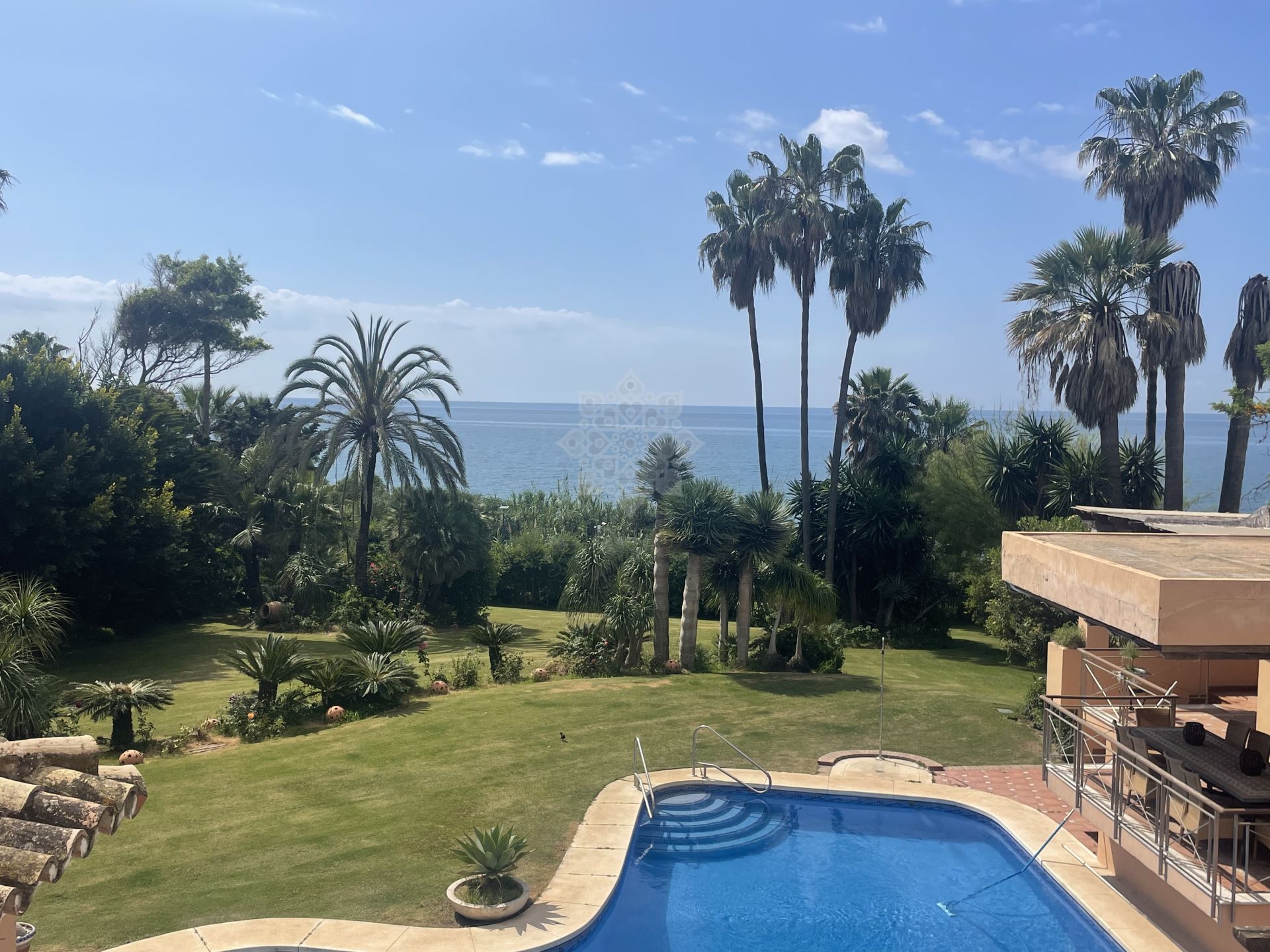 House in Estepona East, Estepona