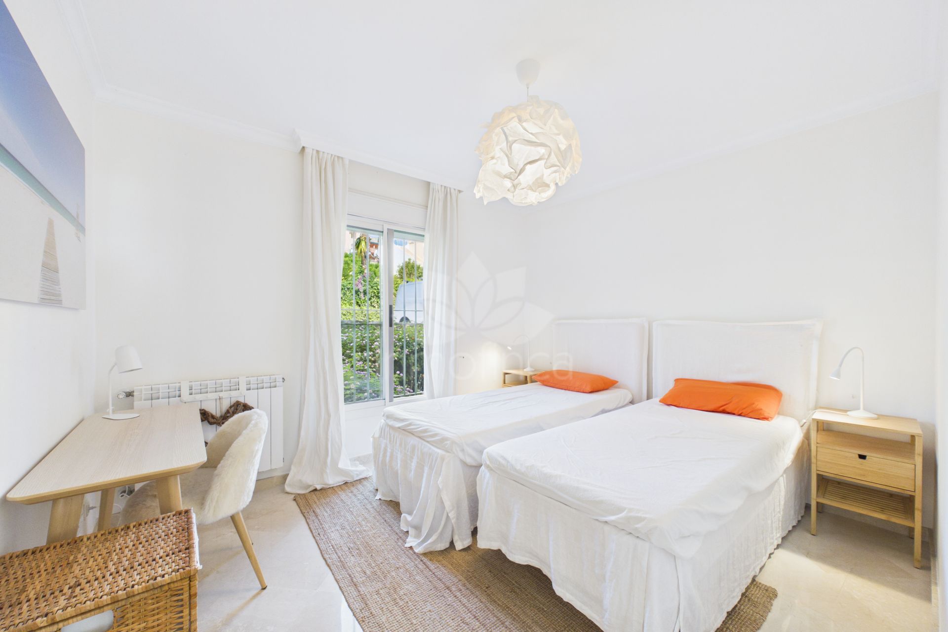 Flat in Alcaidesa Costa, Alcaidesa