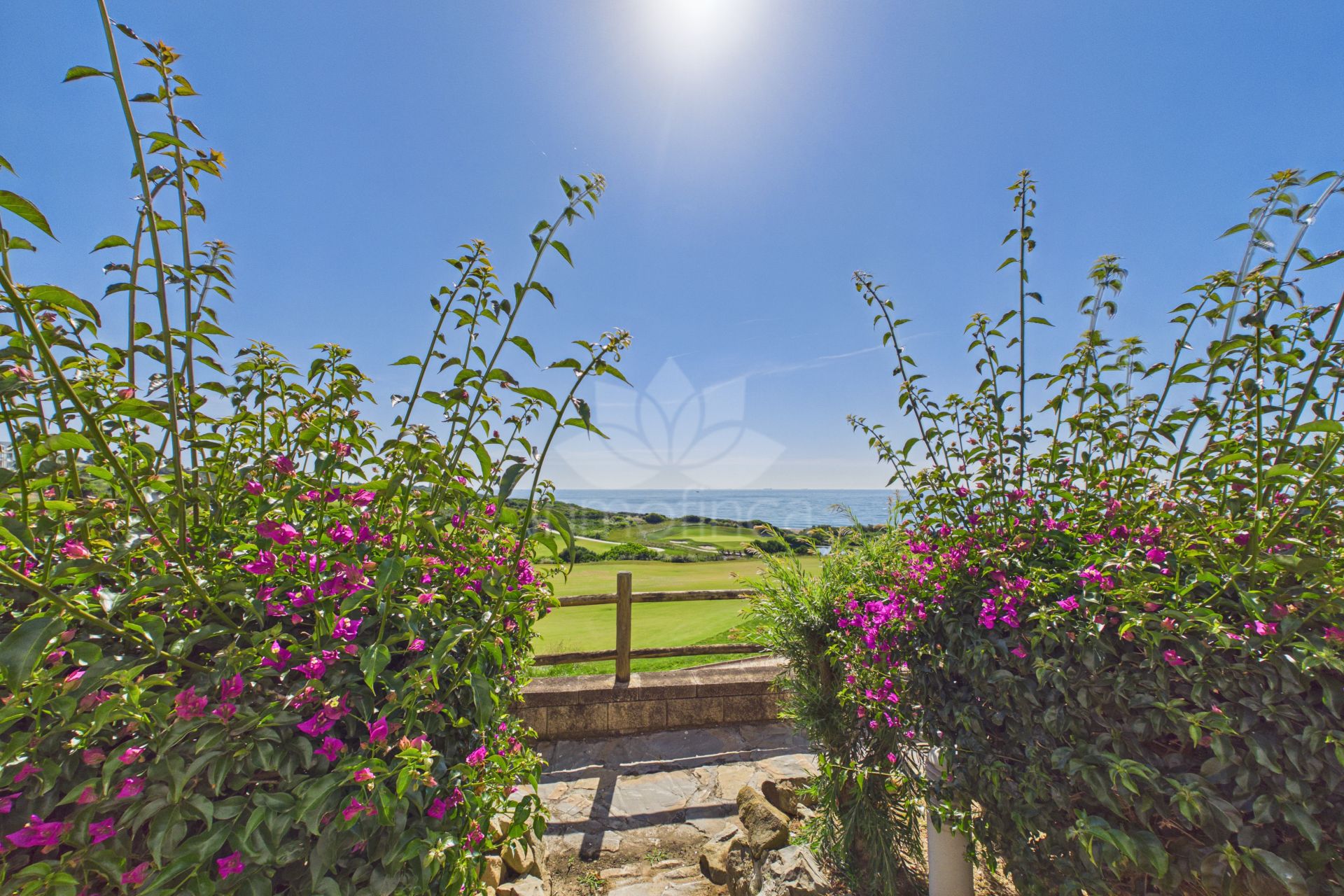 Flat in Alcaidesa Costa, Alcaidesa