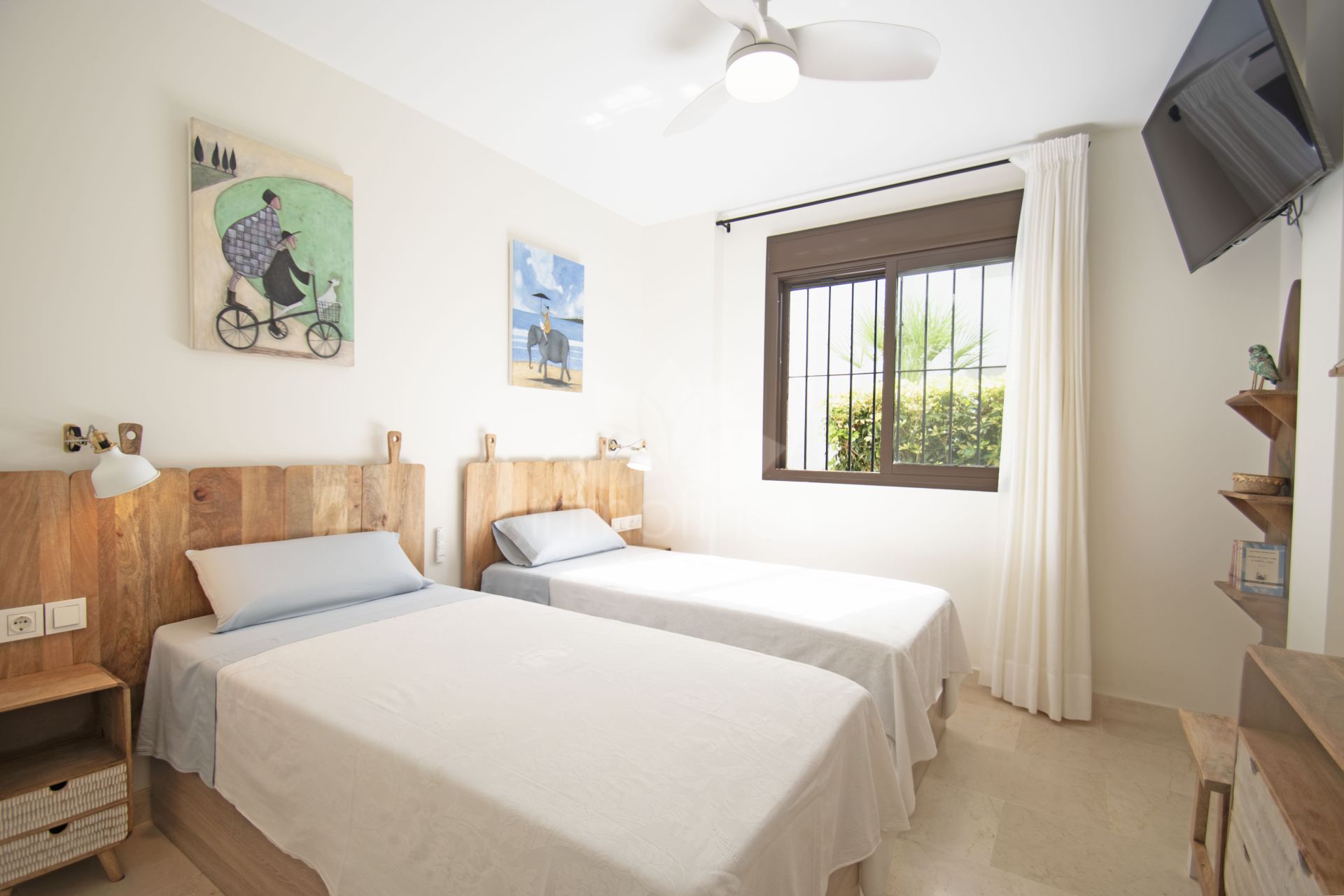 Flat in Alcaidesa Costa, Alcaidesa