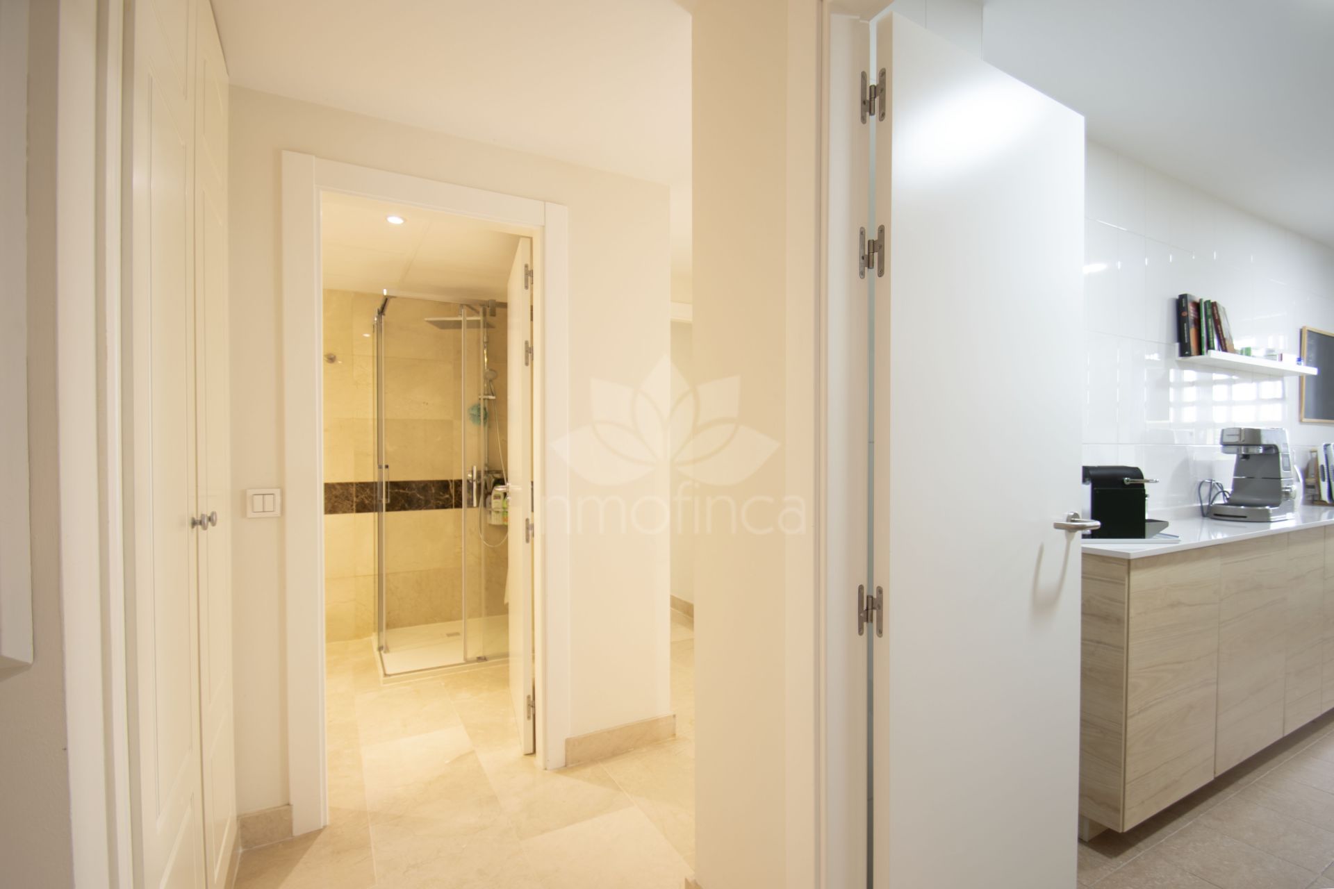 Flat in Alcaidesa Costa, Alcaidesa