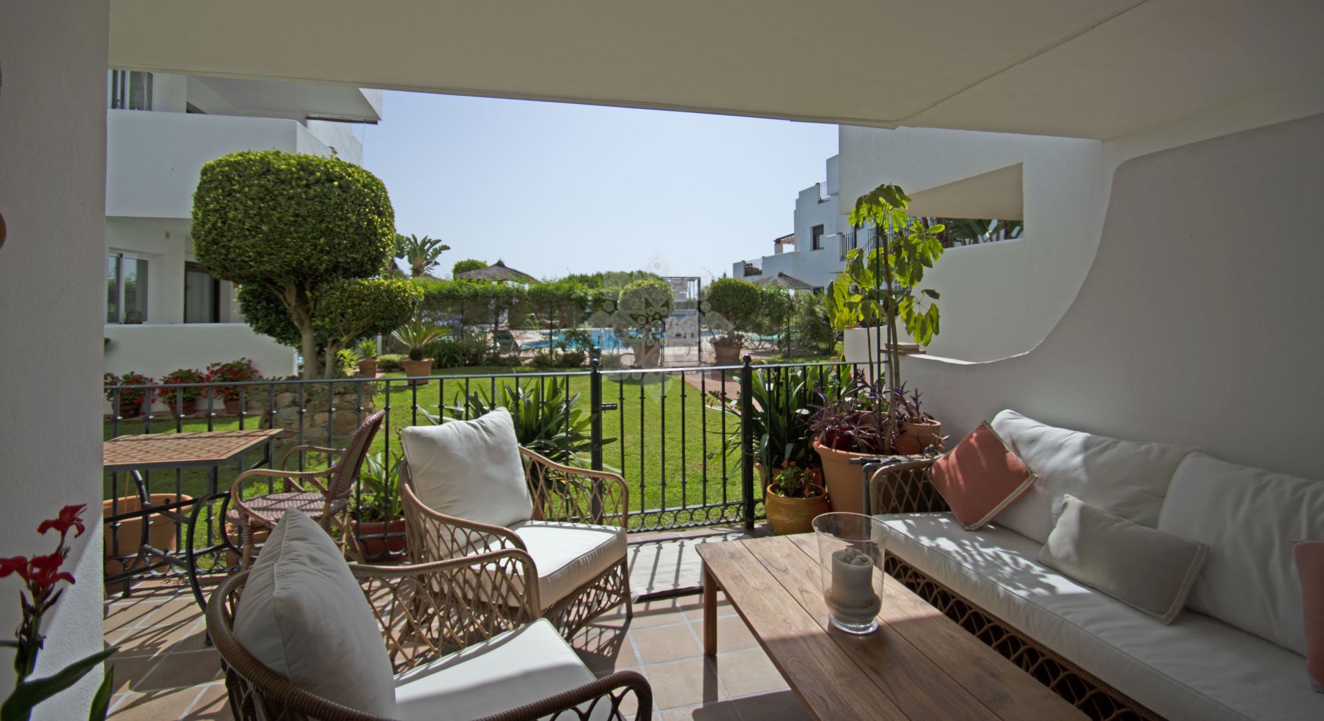 Flat in Alcaidesa Costa, Alcaidesa