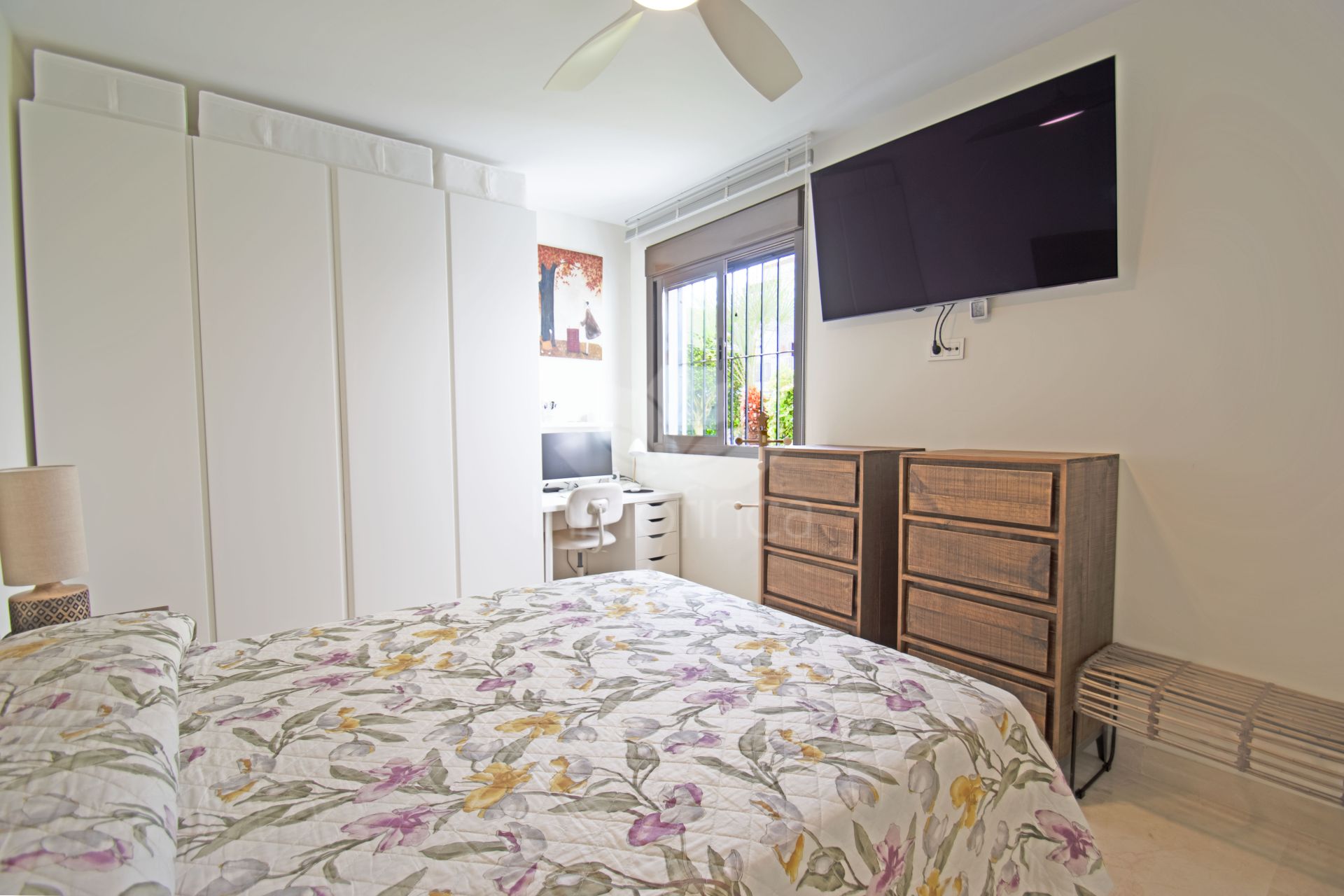 Flat in Alcaidesa Costa, Alcaidesa