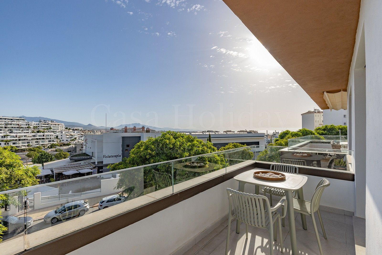 Apartamento en Las Mesas, Estepona