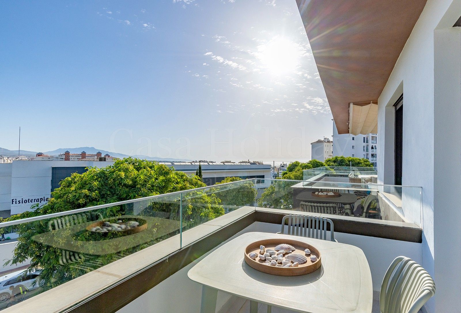 Apartamento en Las Mesas, Estepona