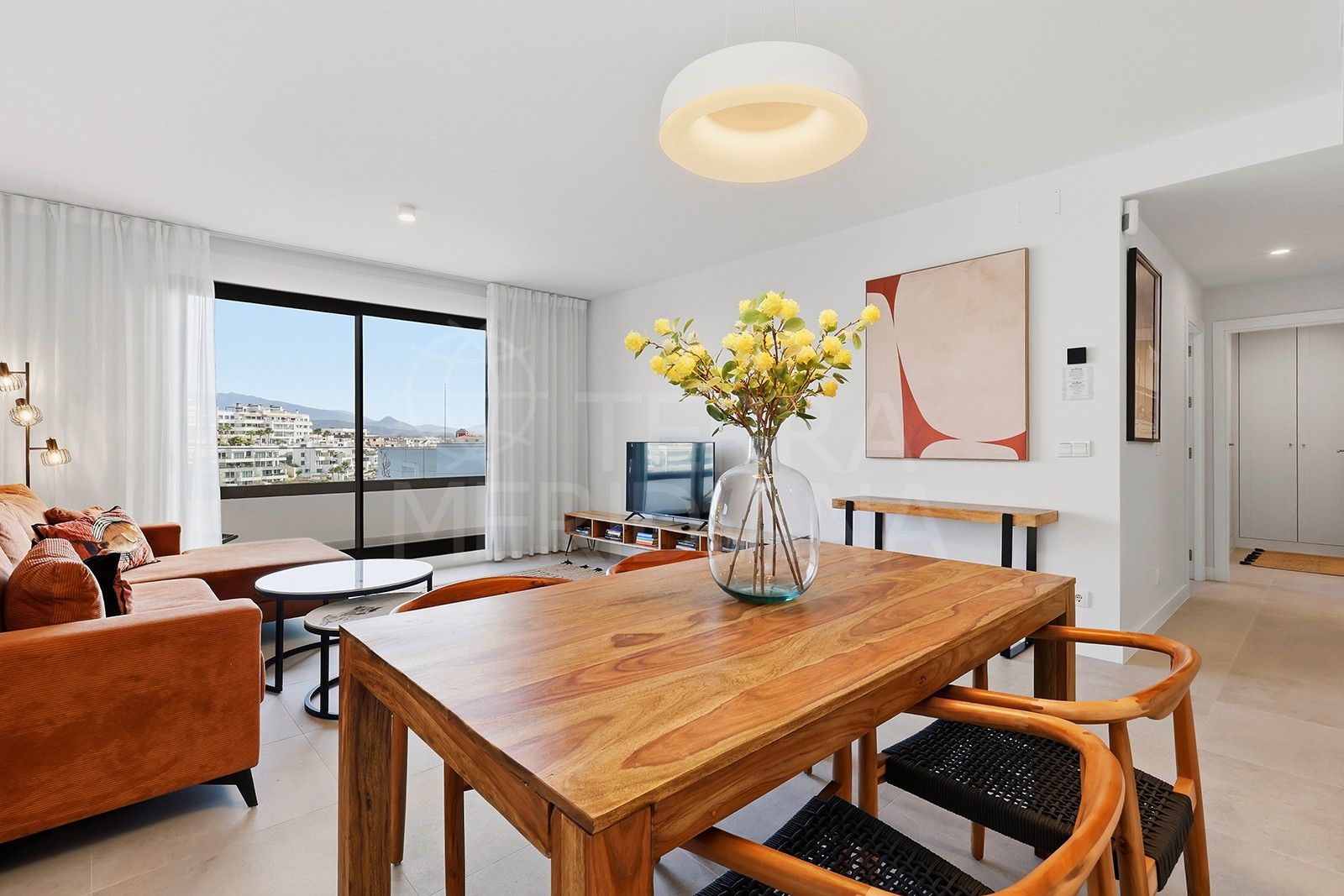 Apartment in Las Mesas, Estepona