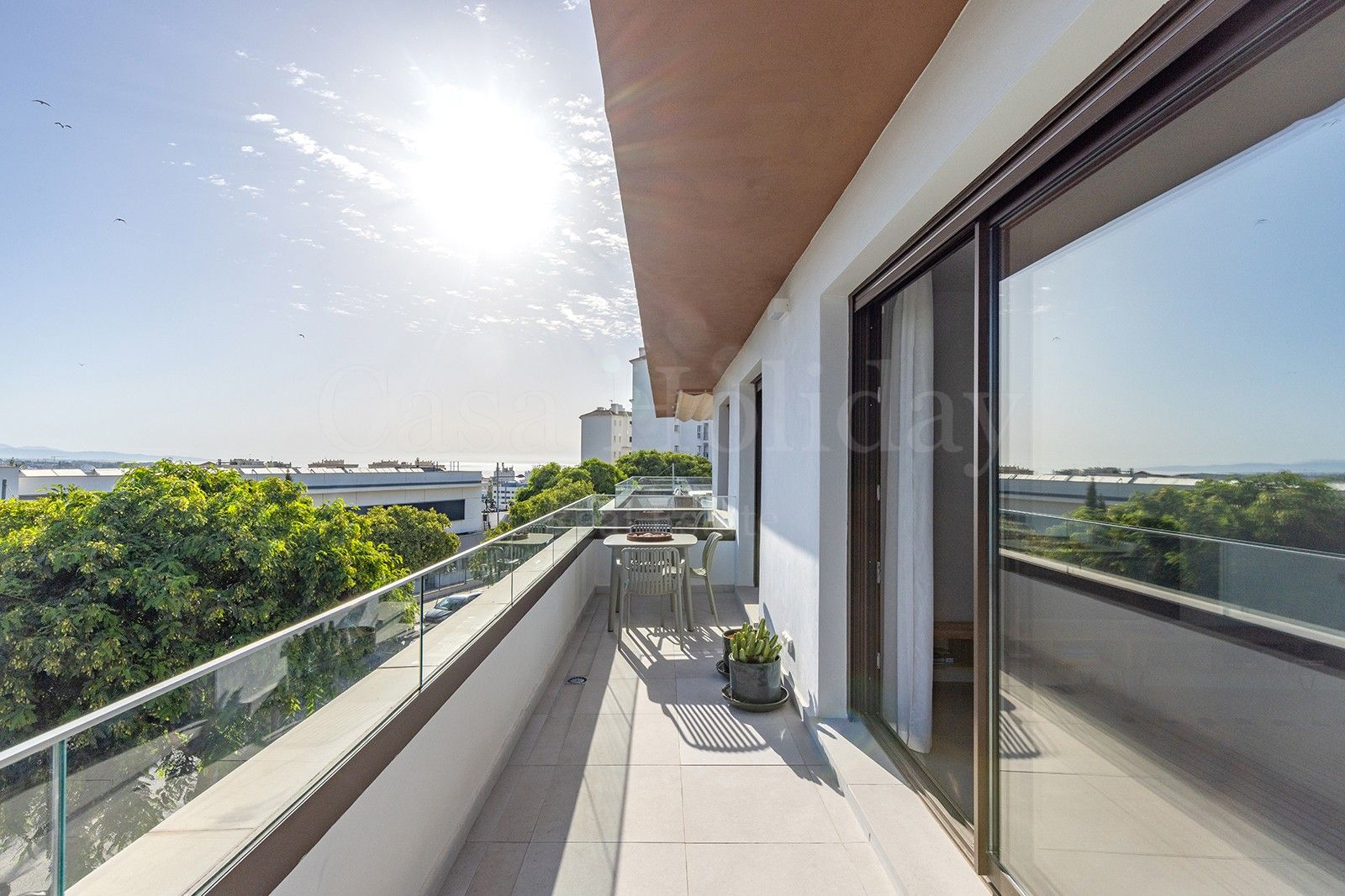 Apartamento en Las Mesas, Estepona