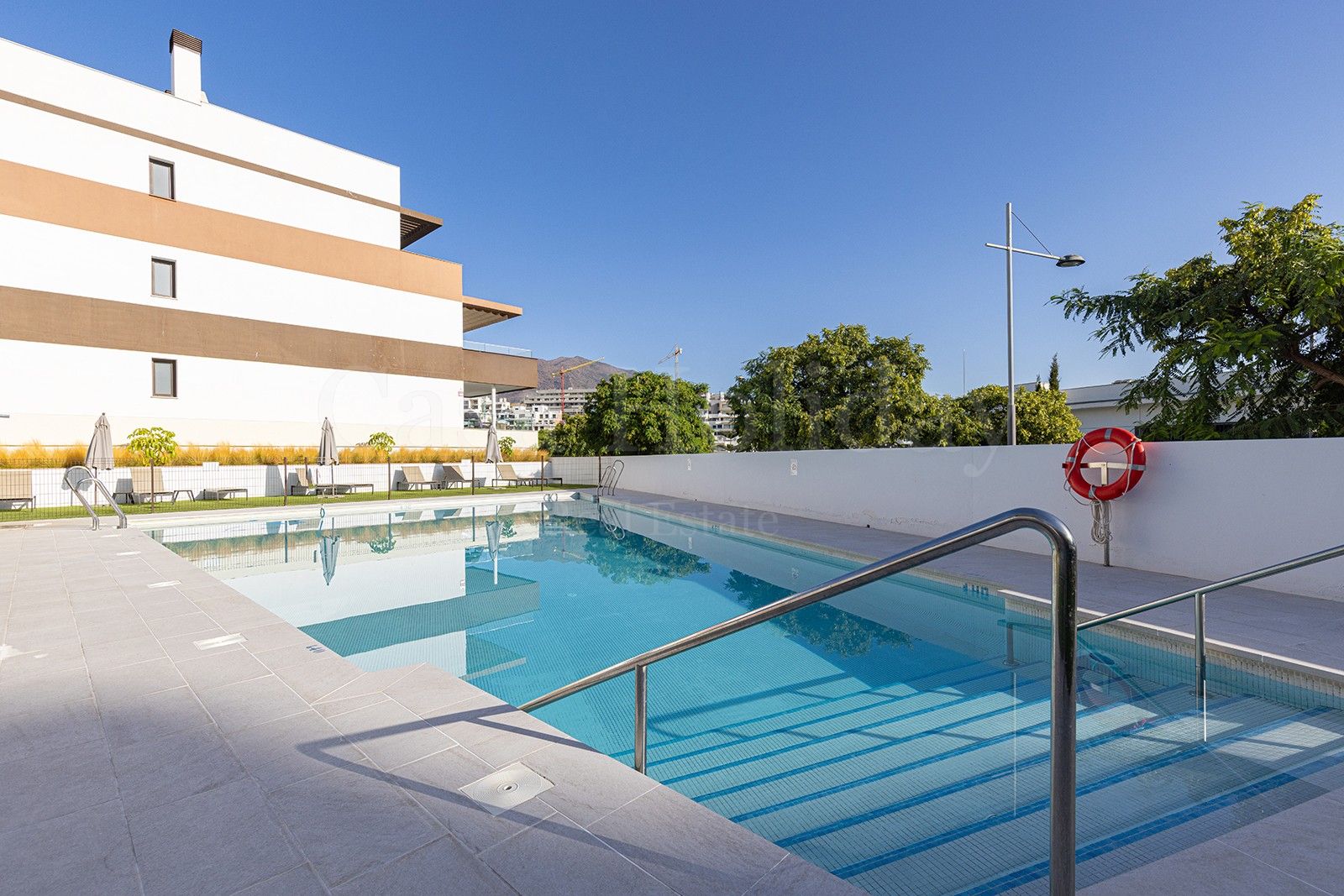 Apartamento en Las Mesas, Estepona