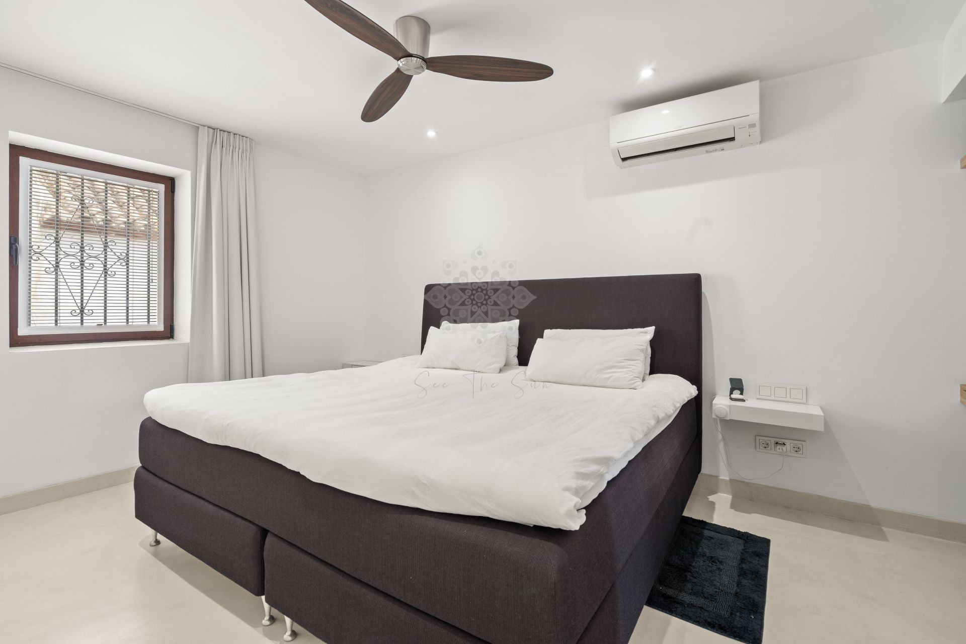 Town House in Estepona Centre, Estepona