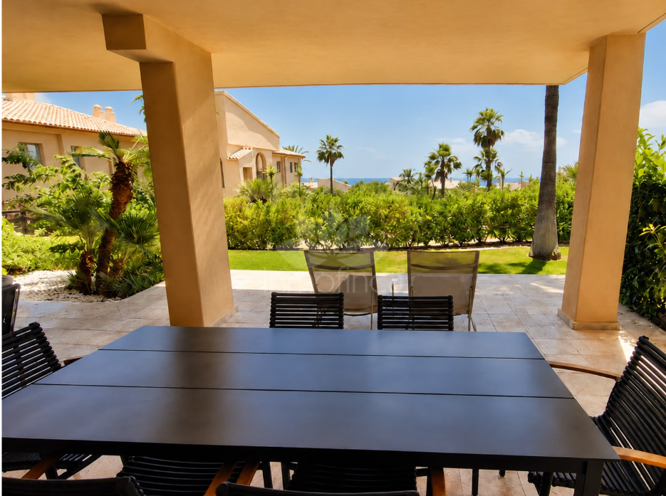 Apartment in Hacienda del Señorio de Cifuentes, Benahavis