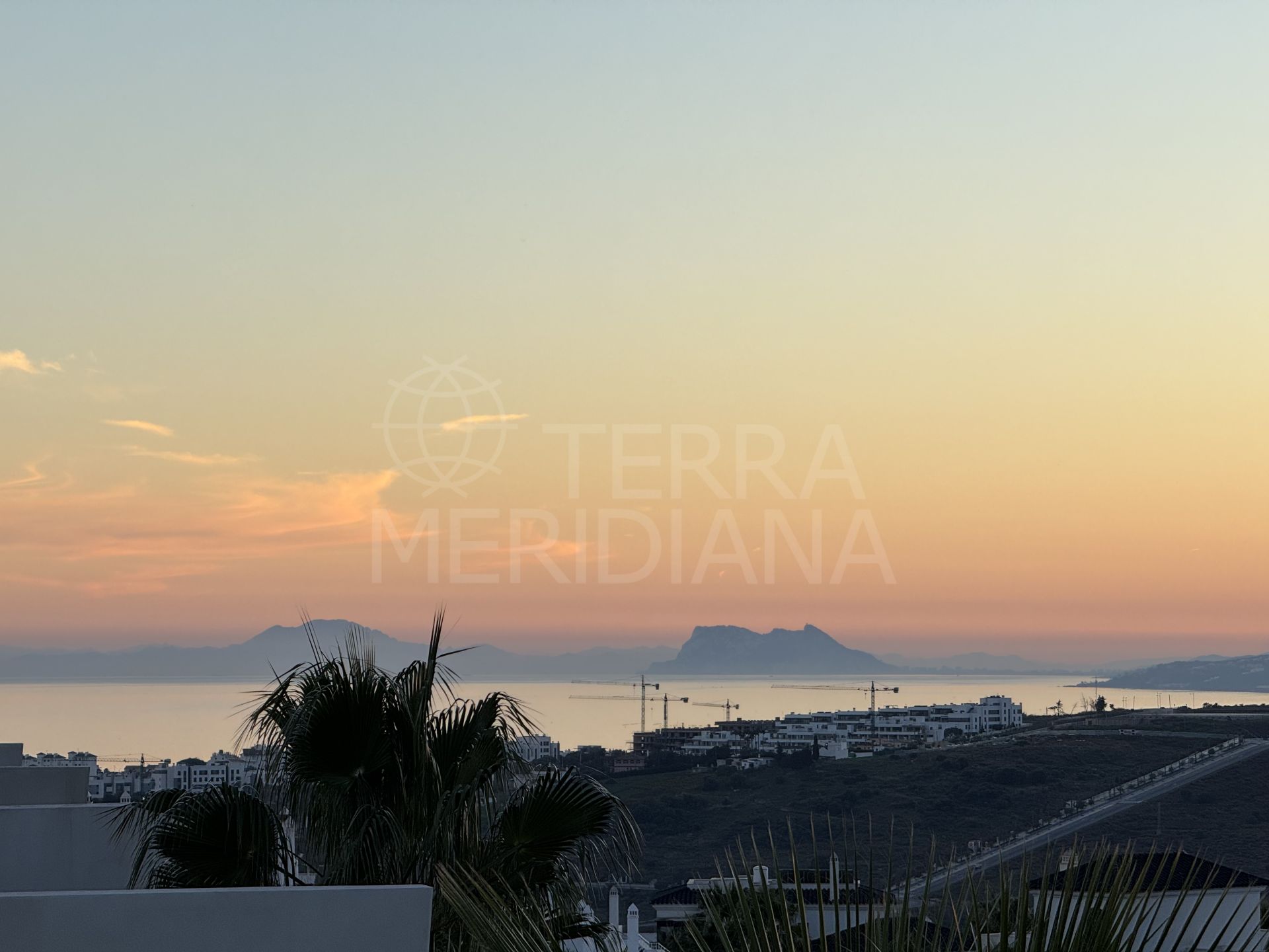 Penthouse in Mirador de Estepona Hills, Estepona