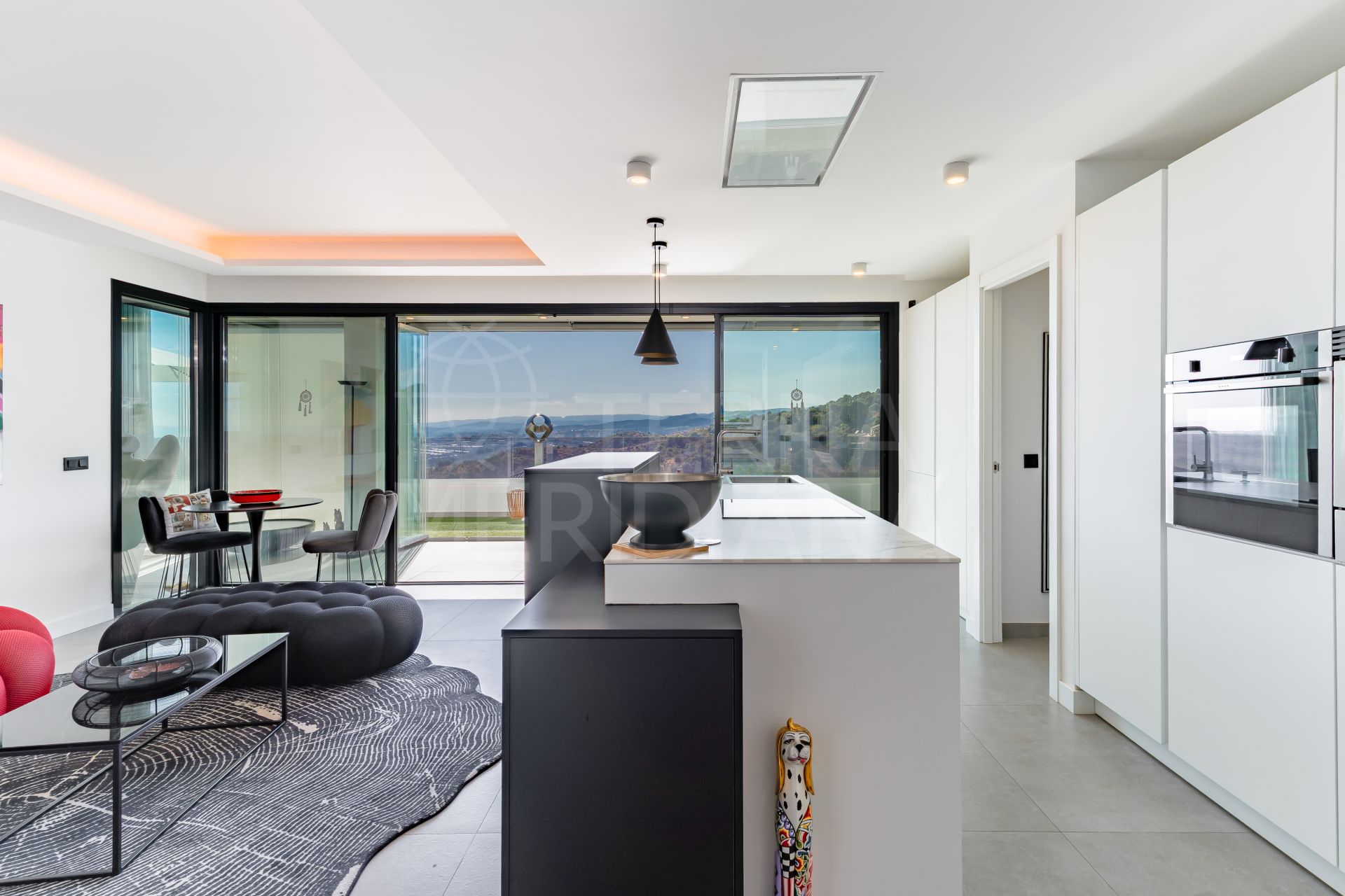 Penthouse in Mirador de Estepona Hills, Estepona