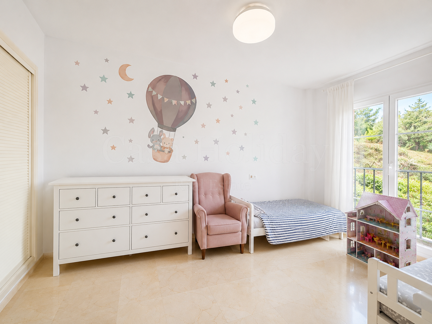 Apartamento en Los Arqueros, Benahavis