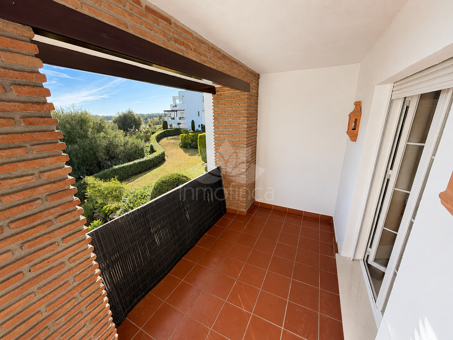 Apartment in Los Arqueros, Benahavis