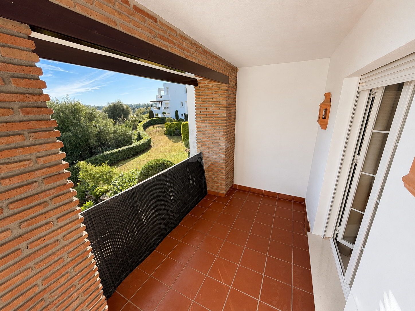 Apartment in Los Arqueros, Benahavis