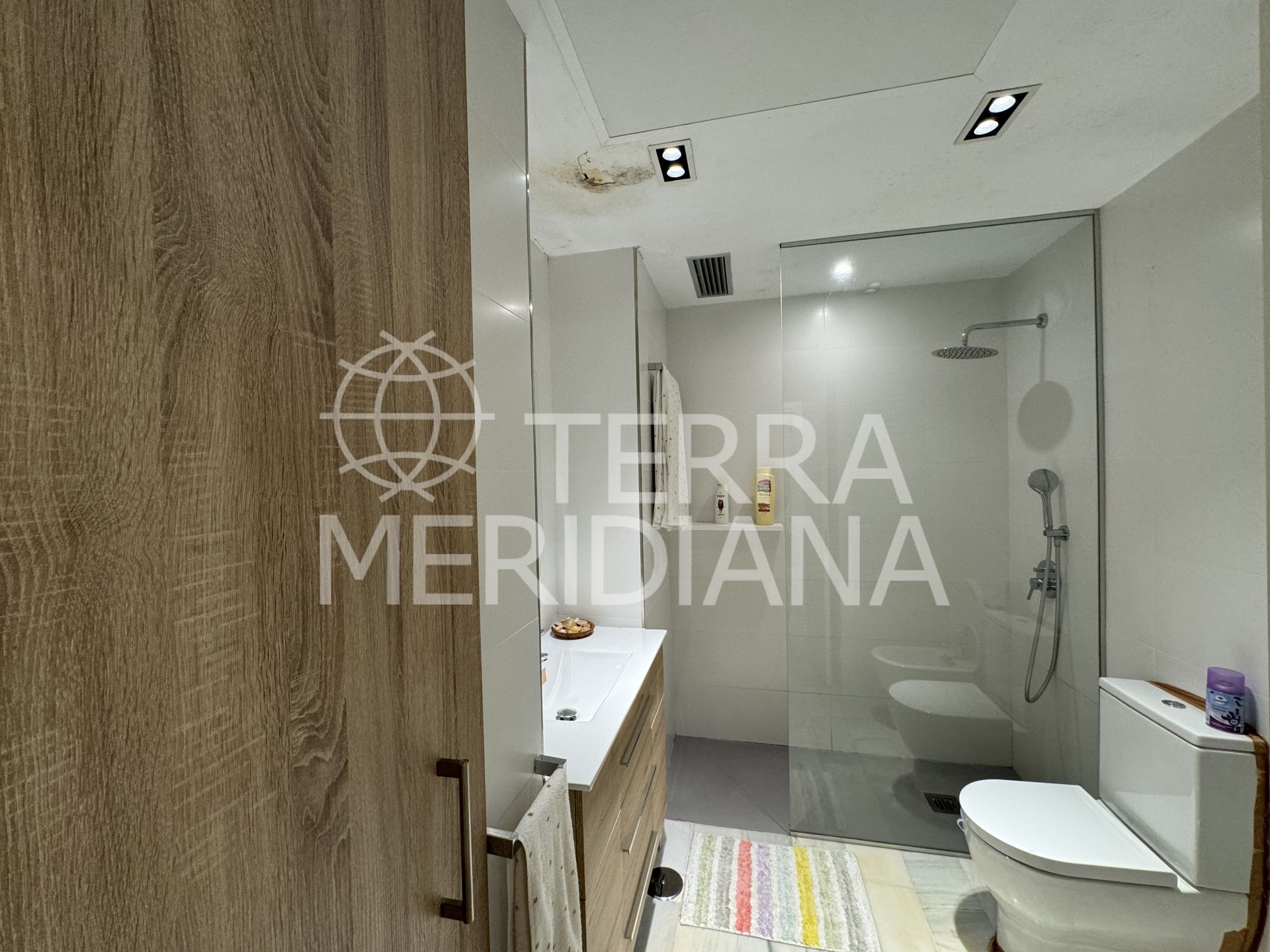 Ground Floor Apartment in La Carolina, Marbella