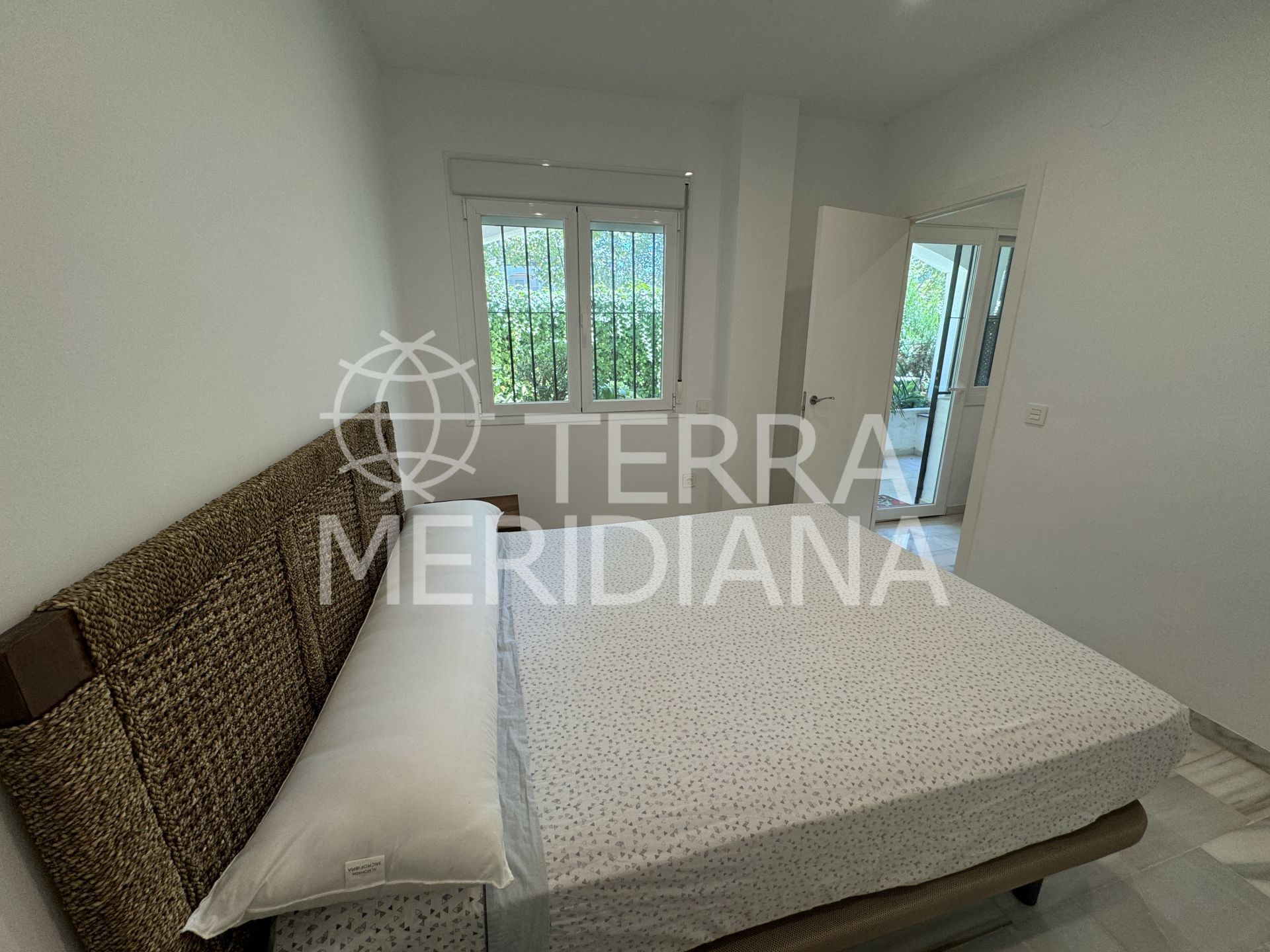 Ground Floor Apartment in La Carolina, Marbella