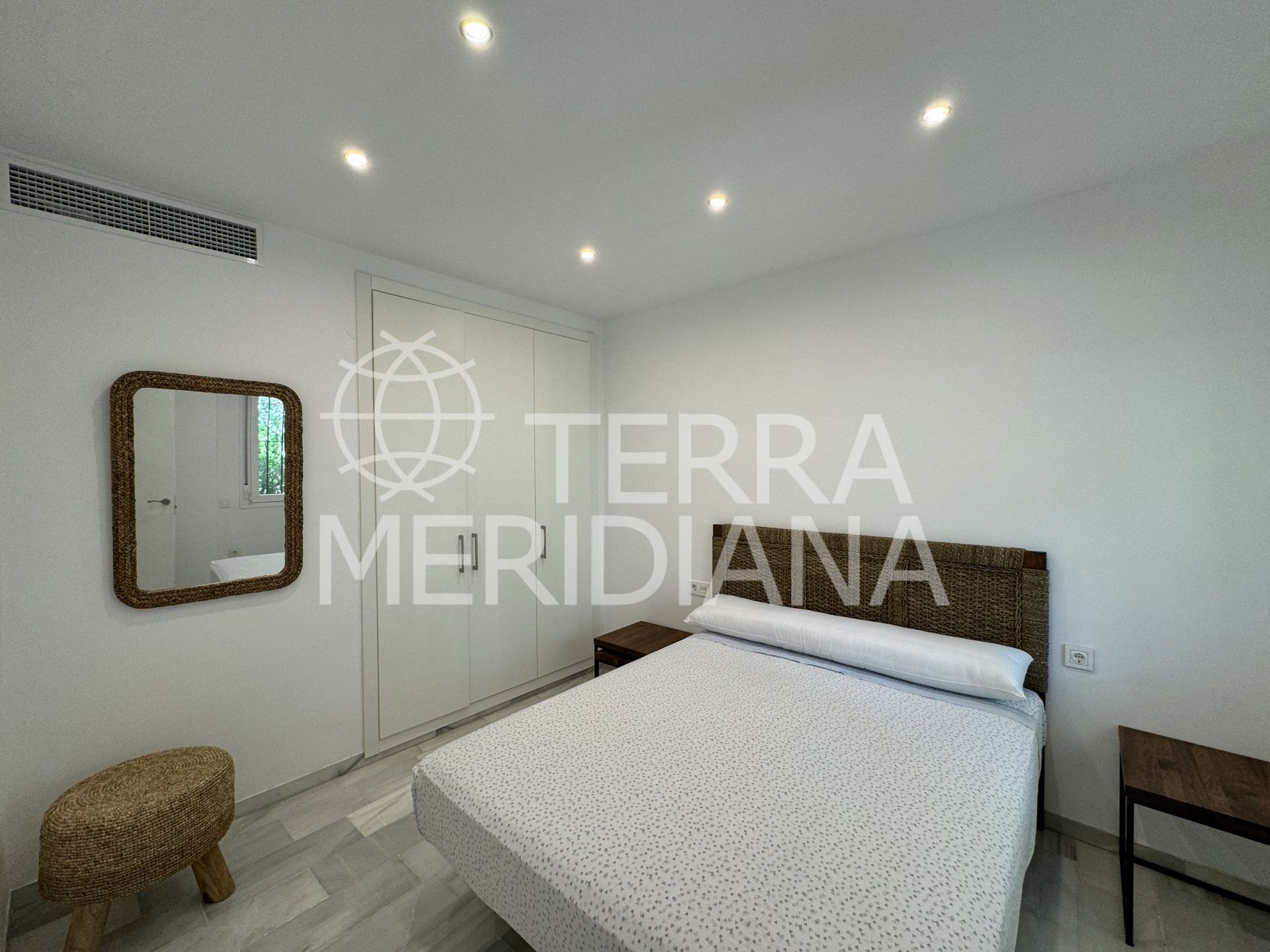 Ground Floor Apartment in La Carolina, Marbella
