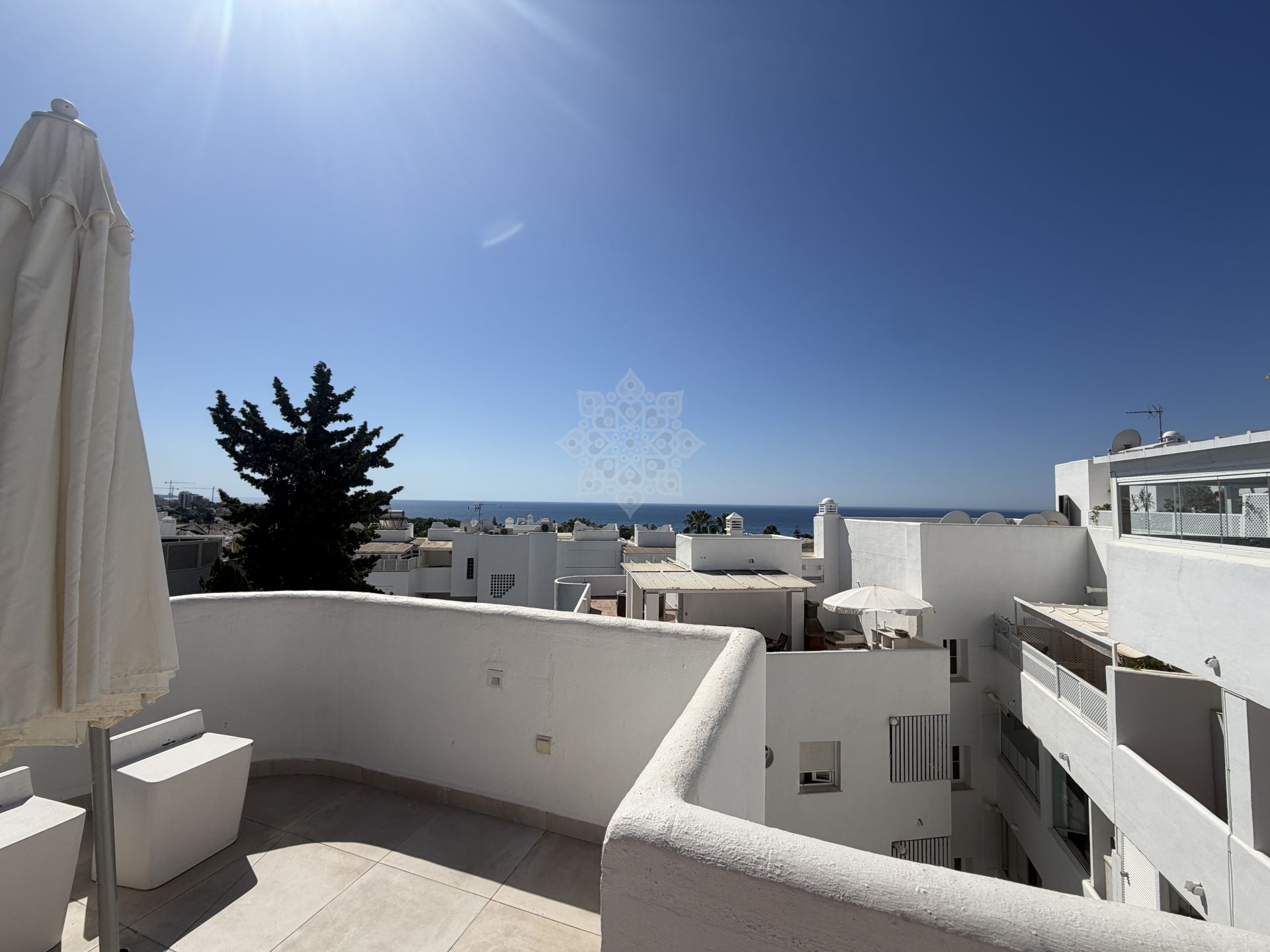 Duplex Penthouse in Marbella Real, Marbella