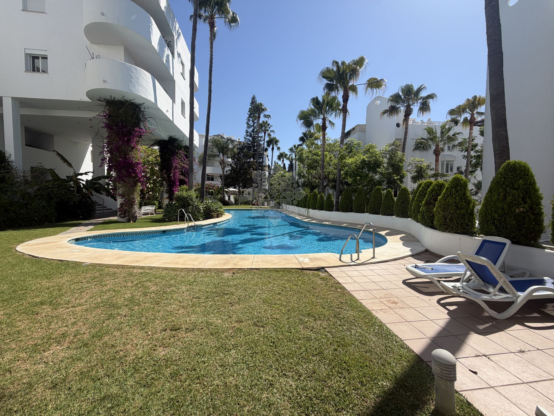 Duplex Penthouse in Marbella Real, Marbella
