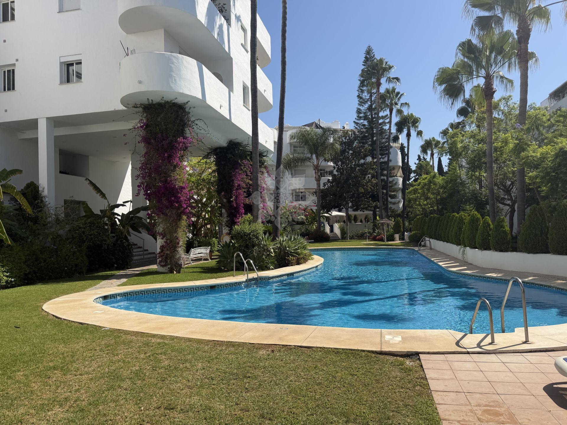 Duplex Penthouse in Marbella Real, Marbella
