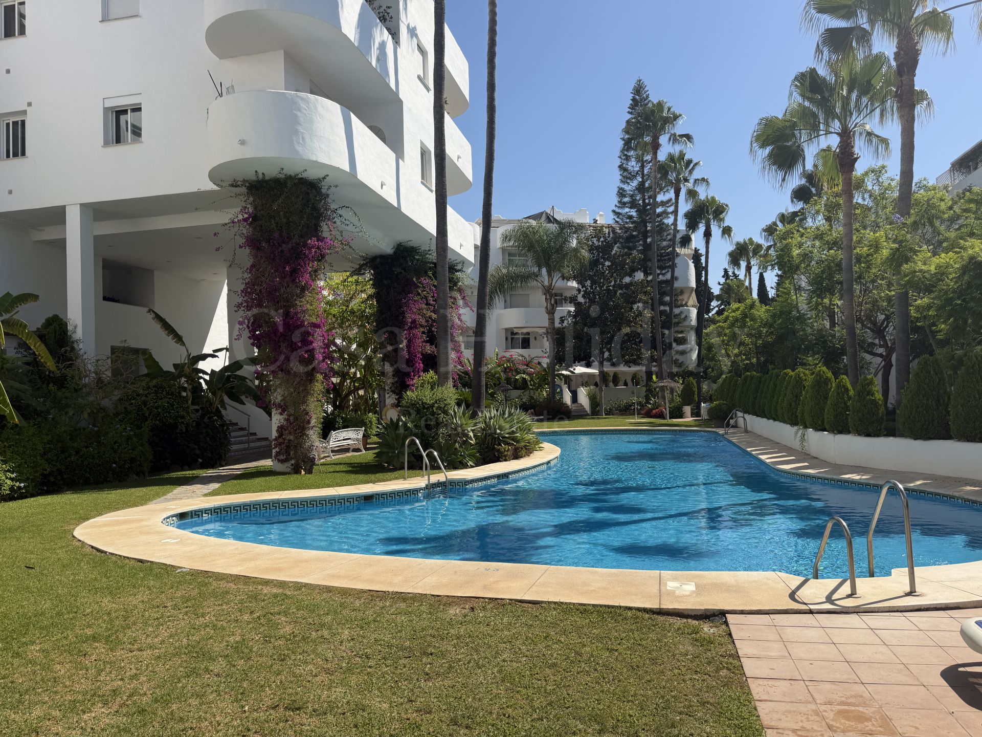 Atico Duplex en Marbella Real, Marbella