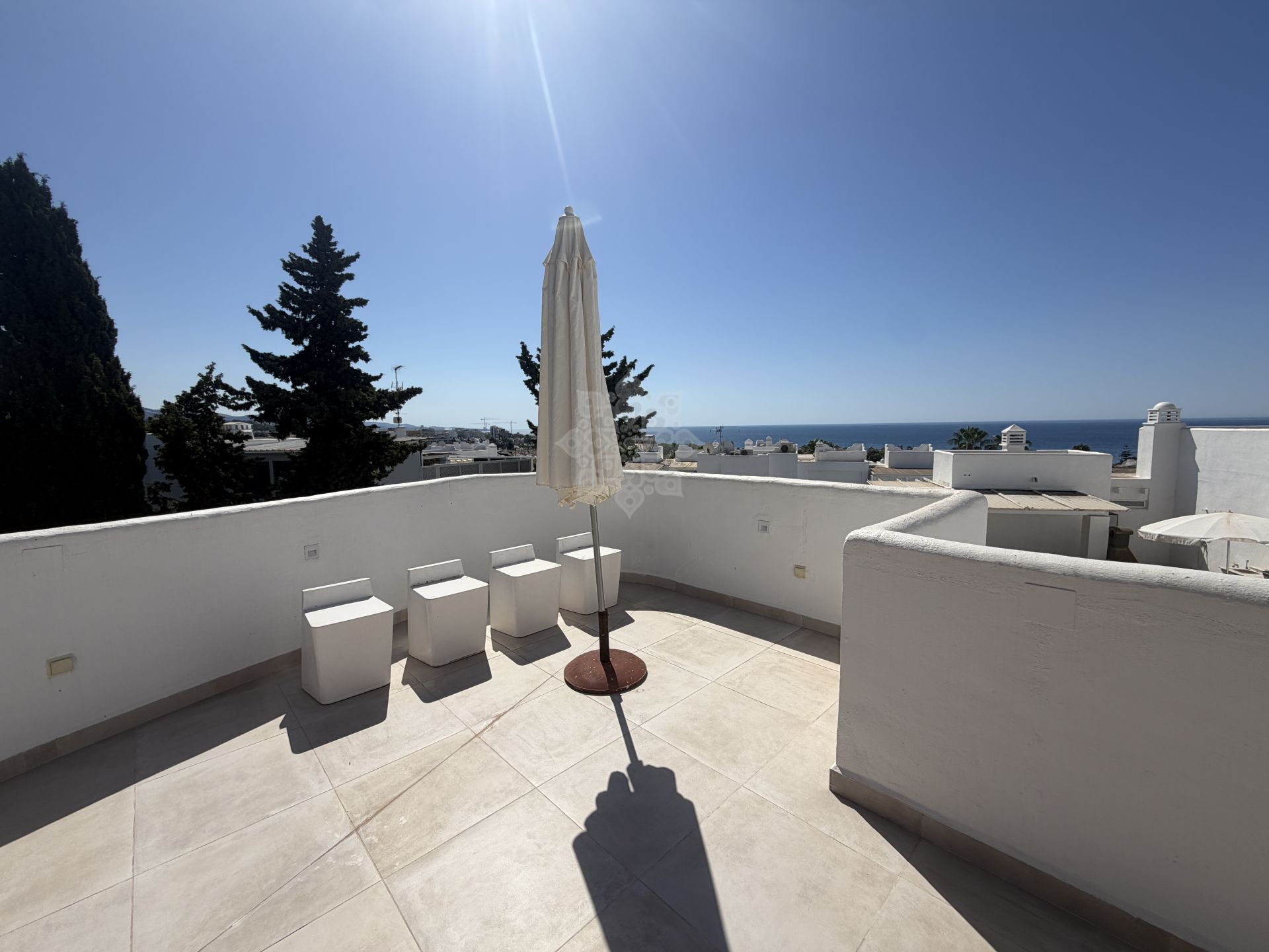 Duplex Penthouse in Marbella Real, Marbella