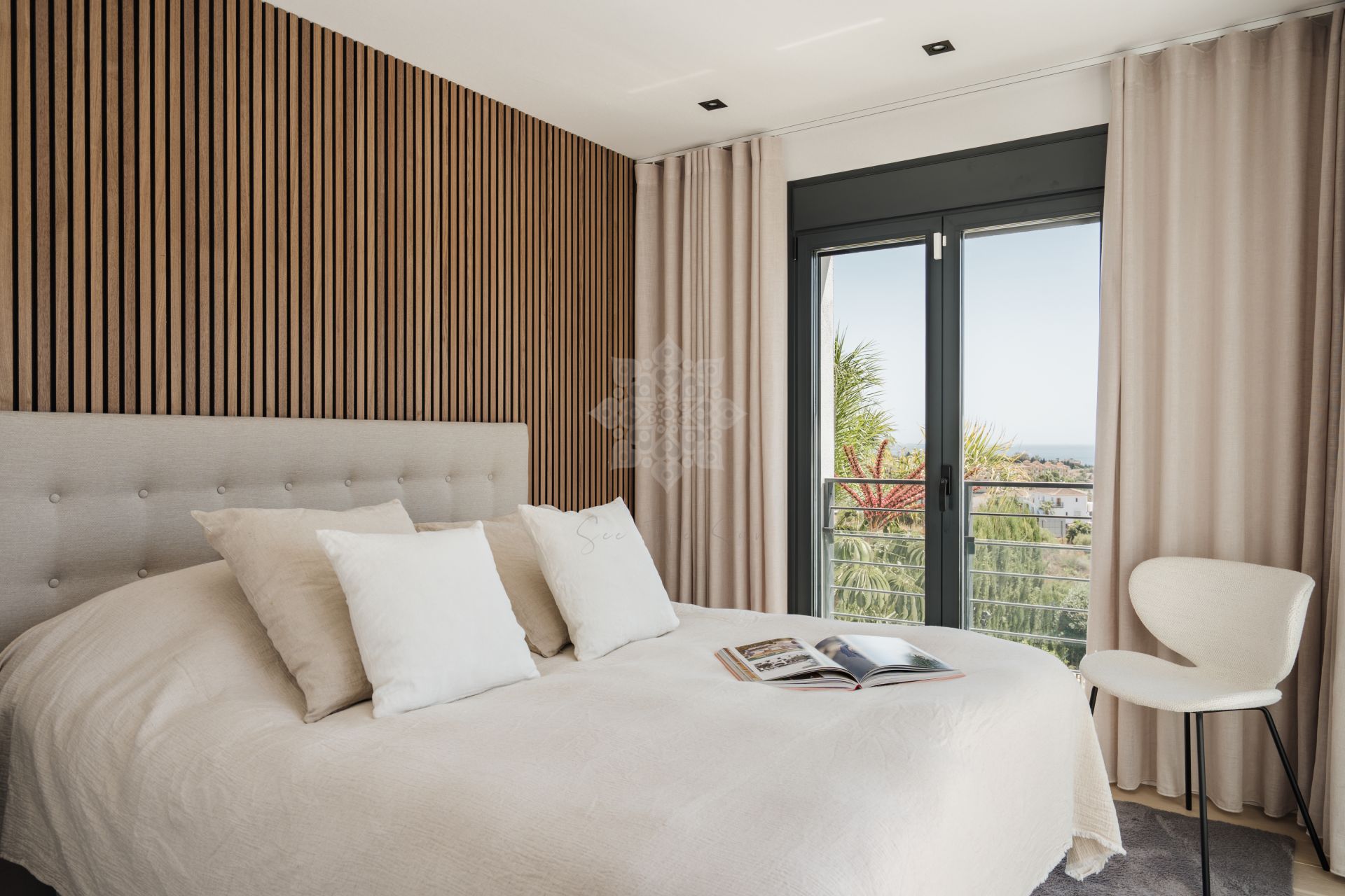 Villa in La Resina Golf, Estepona