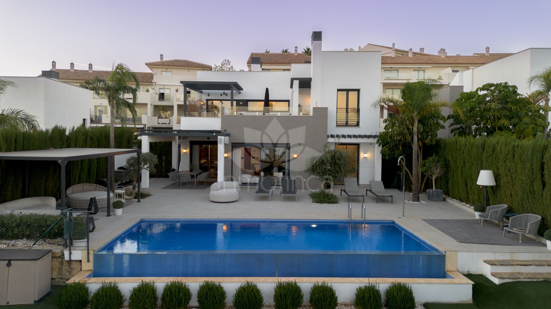 Villa en La Resina Golf, Estepona