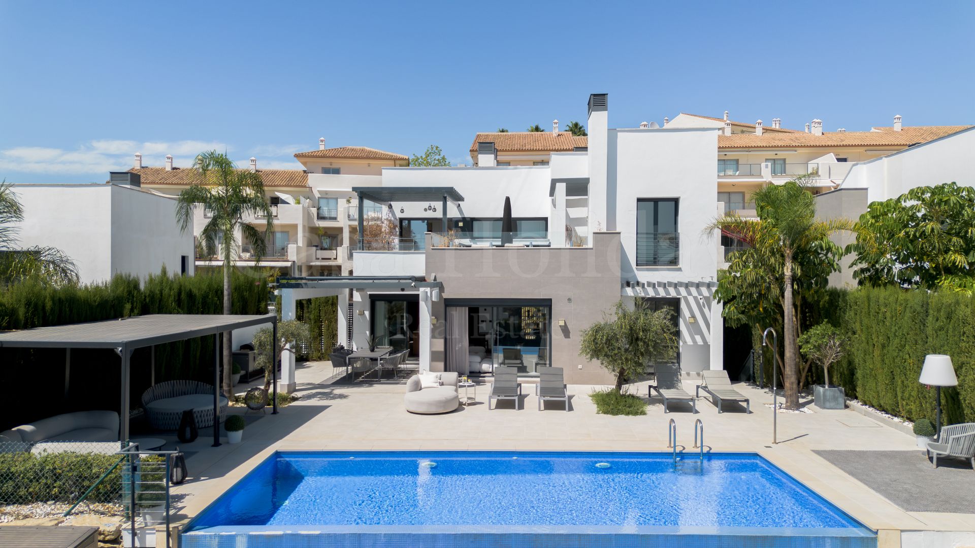 Villa en La Resina Golf, Estepona
