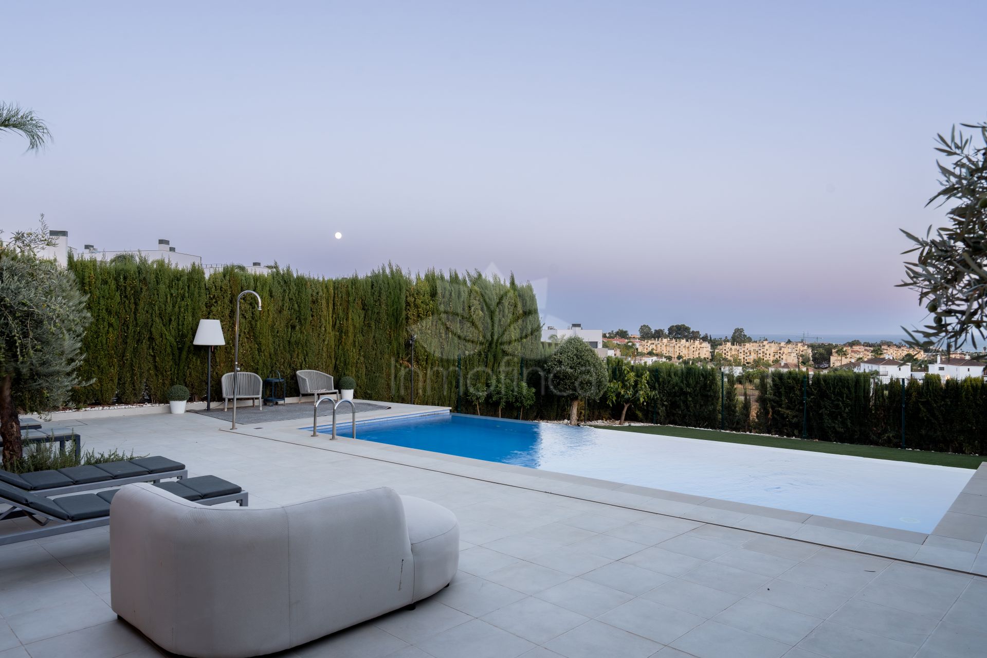 Villa en La Resina Golf, Estepona