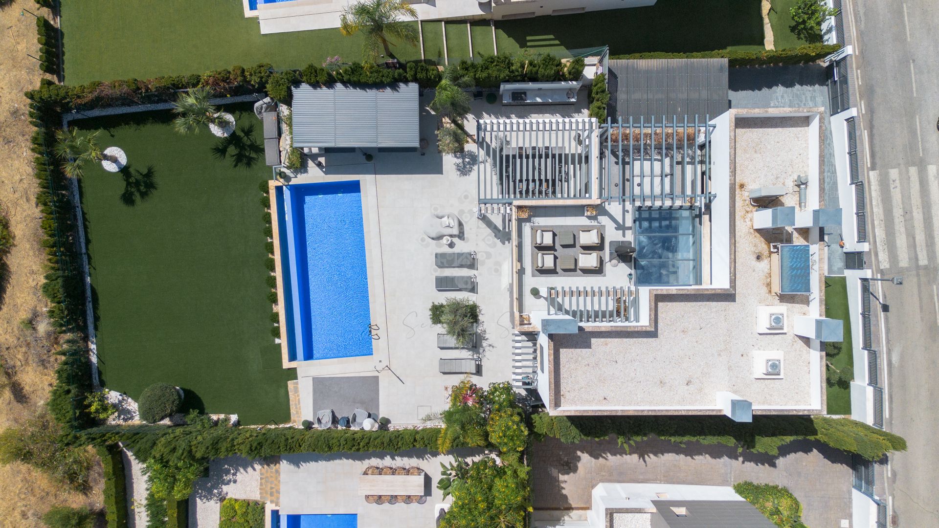 Villa in La Resina Golf, Estepona