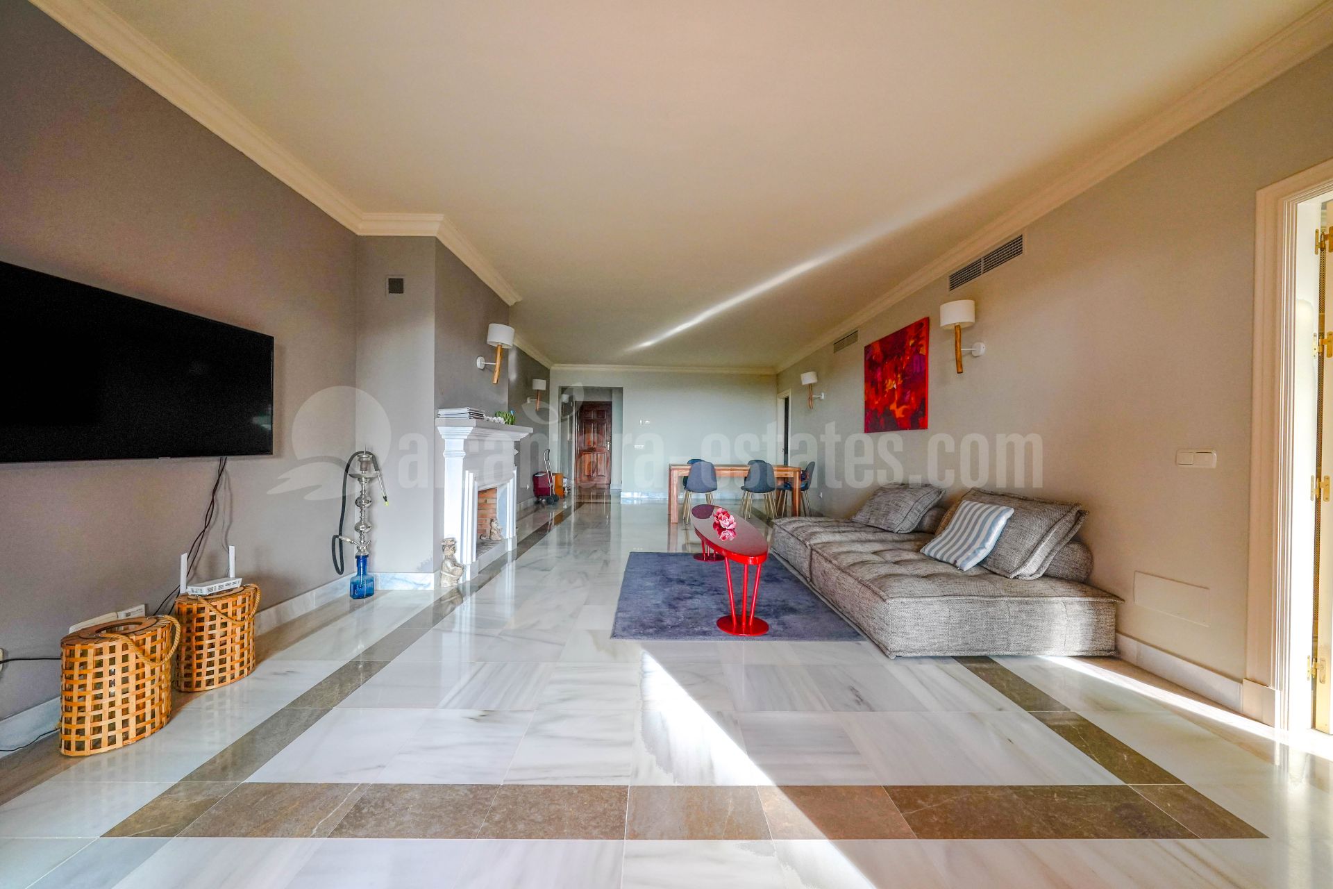 Apartamento en Monte Halcones, Benahavis