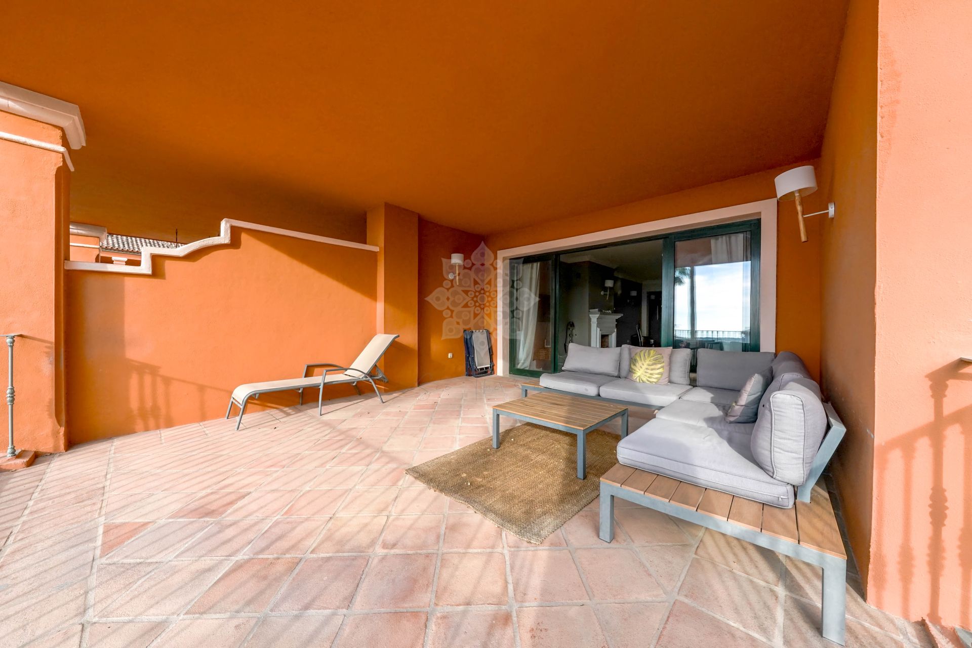 Apartment in Monte Halcones, Benahavis