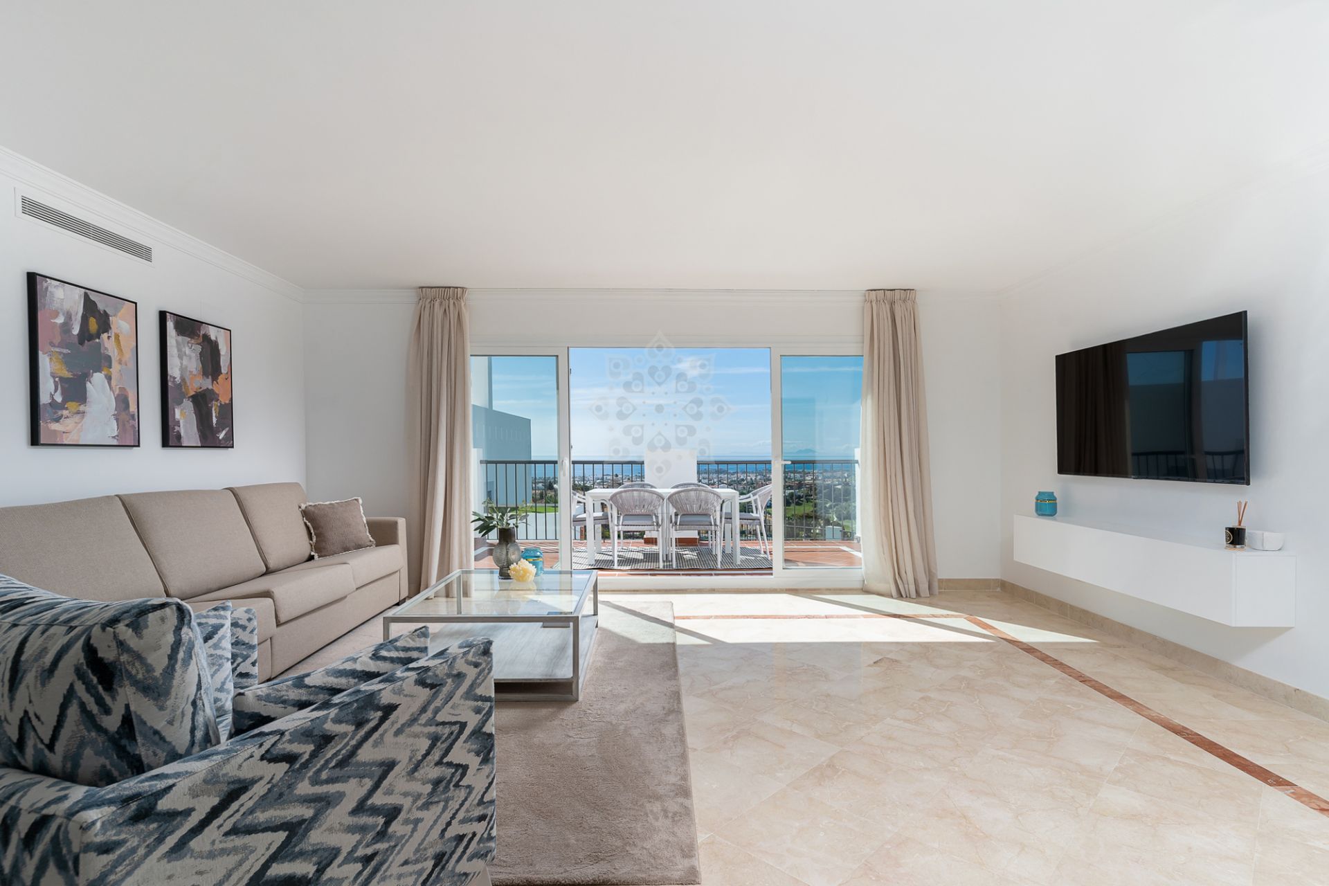 Duplex Penthouse in Paraiso Pueblo, Benahavis