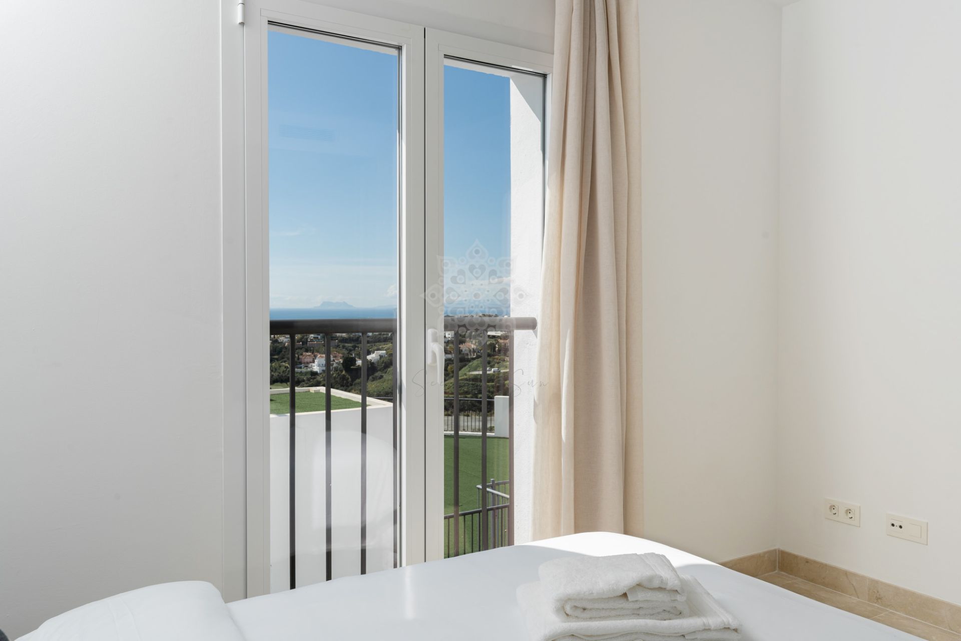 Duplex Penthouse in Paraiso Pueblo, Benahavis