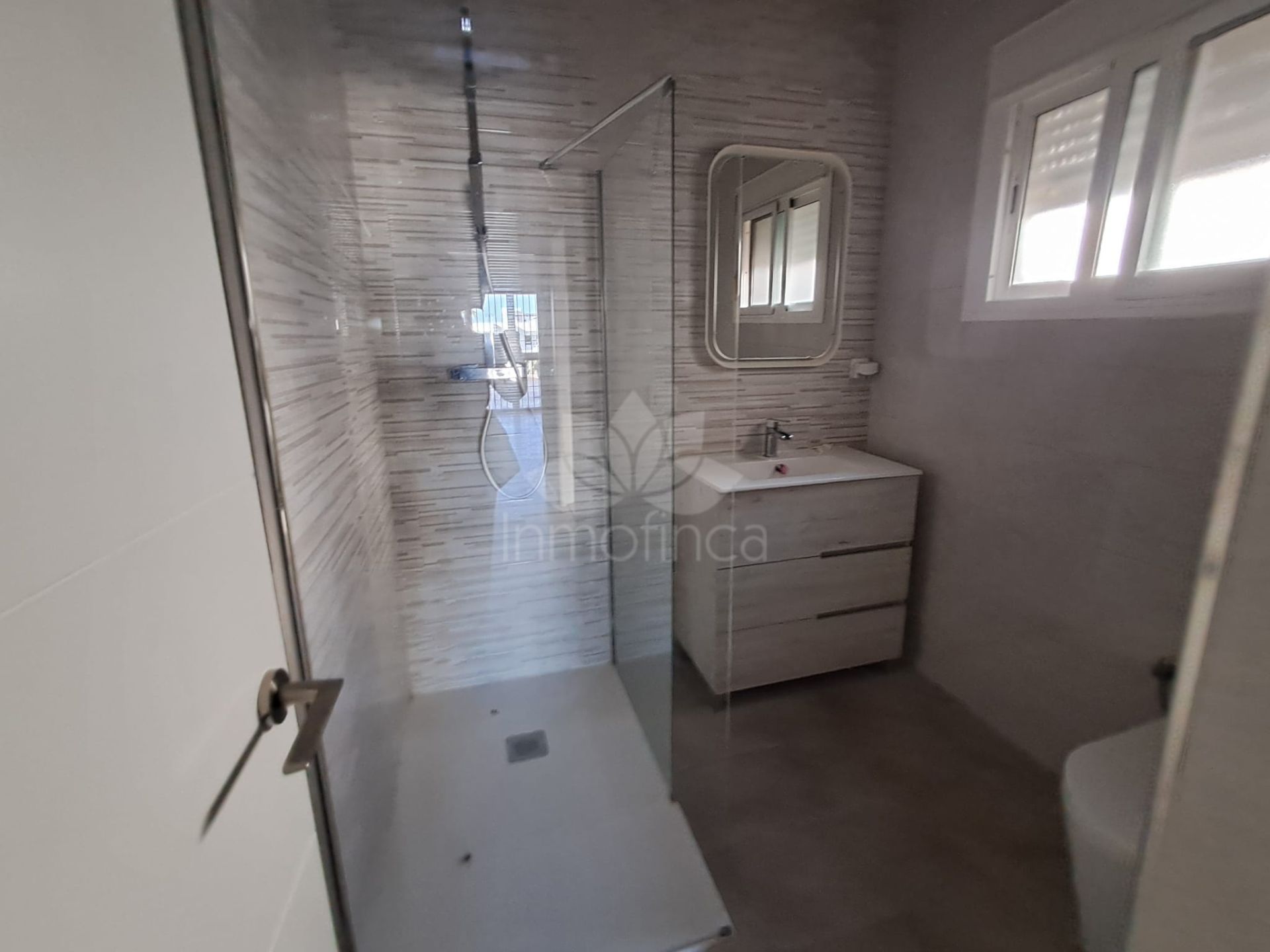 Villa in El Paraiso, Estepona
