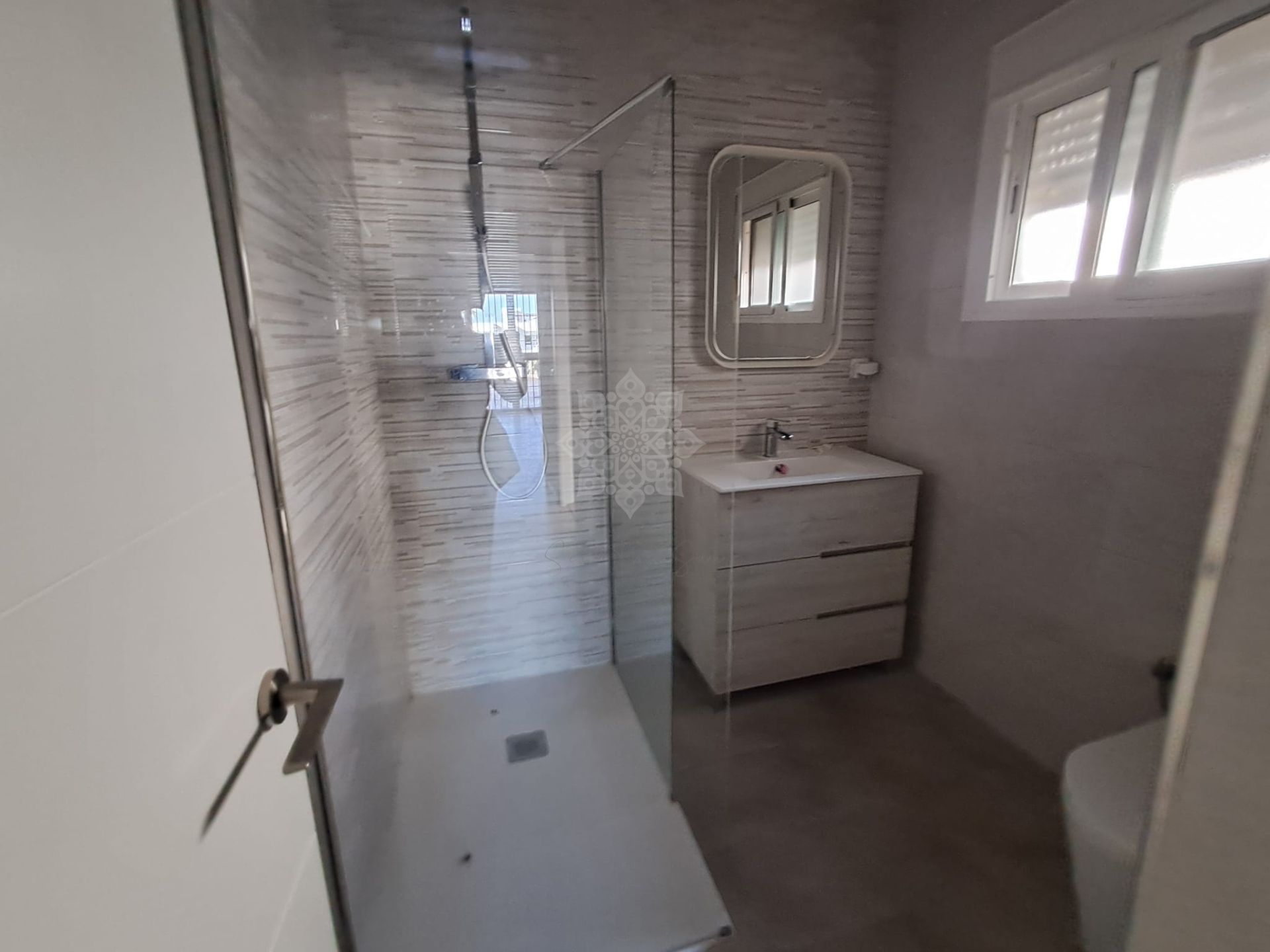 Villa in El Paraiso, Estepona