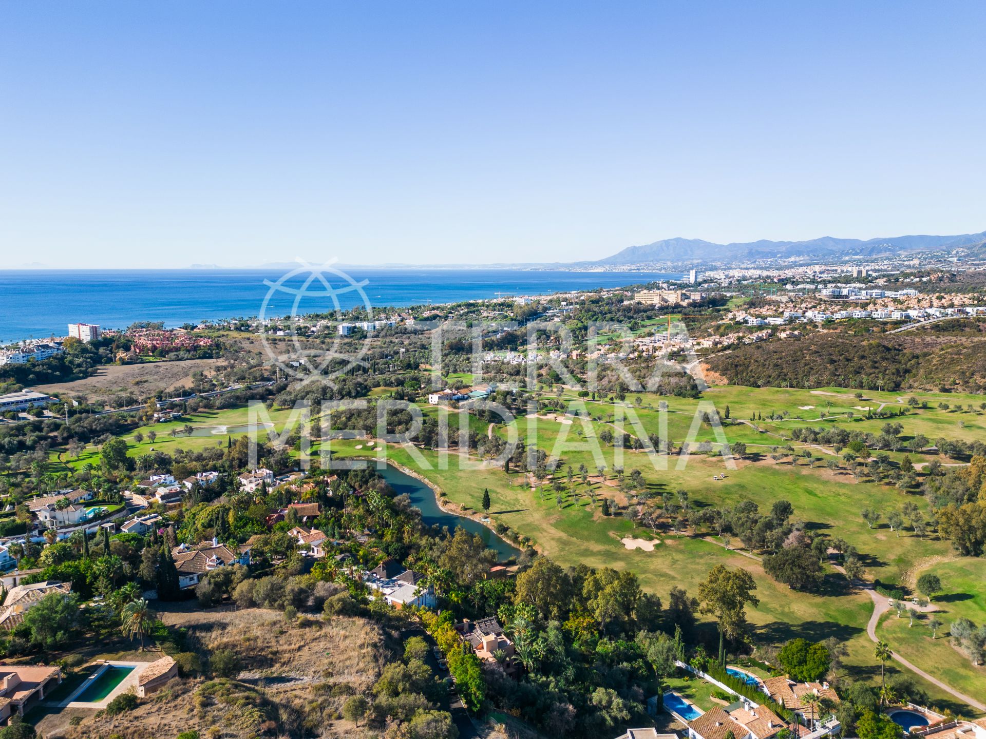 Plot in El Rosario, Marbella