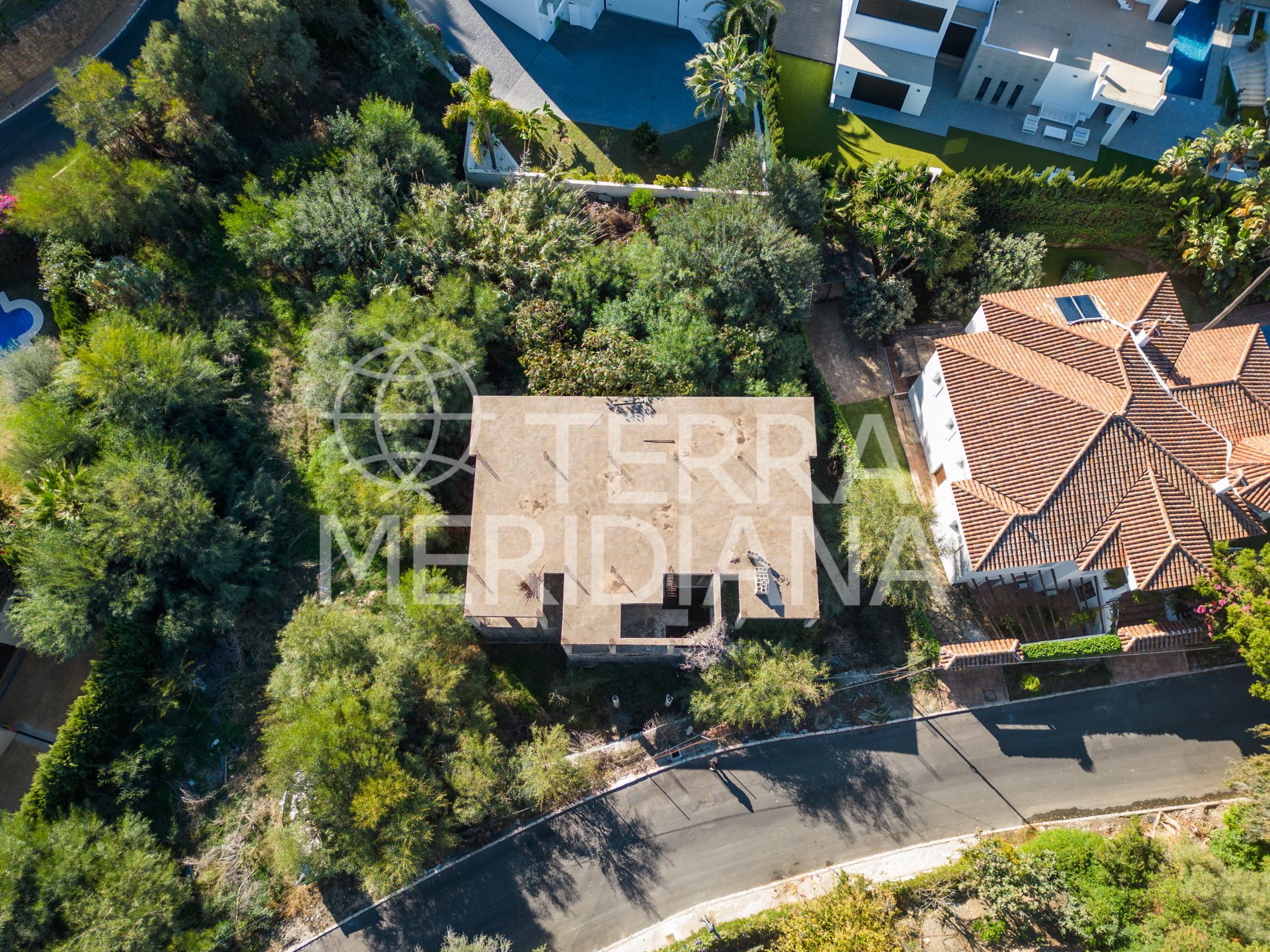 Plot in El Rosario, Marbella