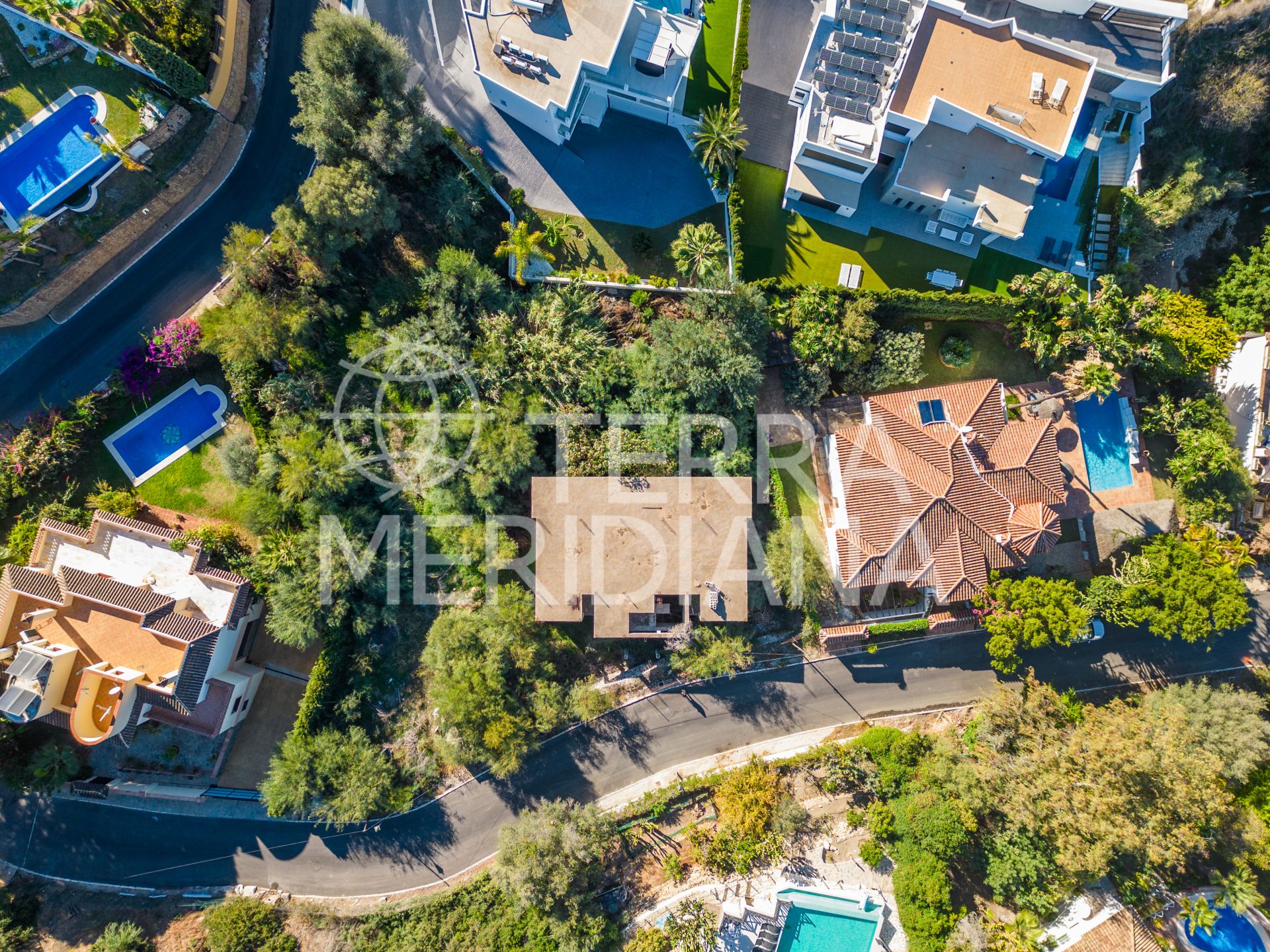 Plot in El Rosario, Marbella