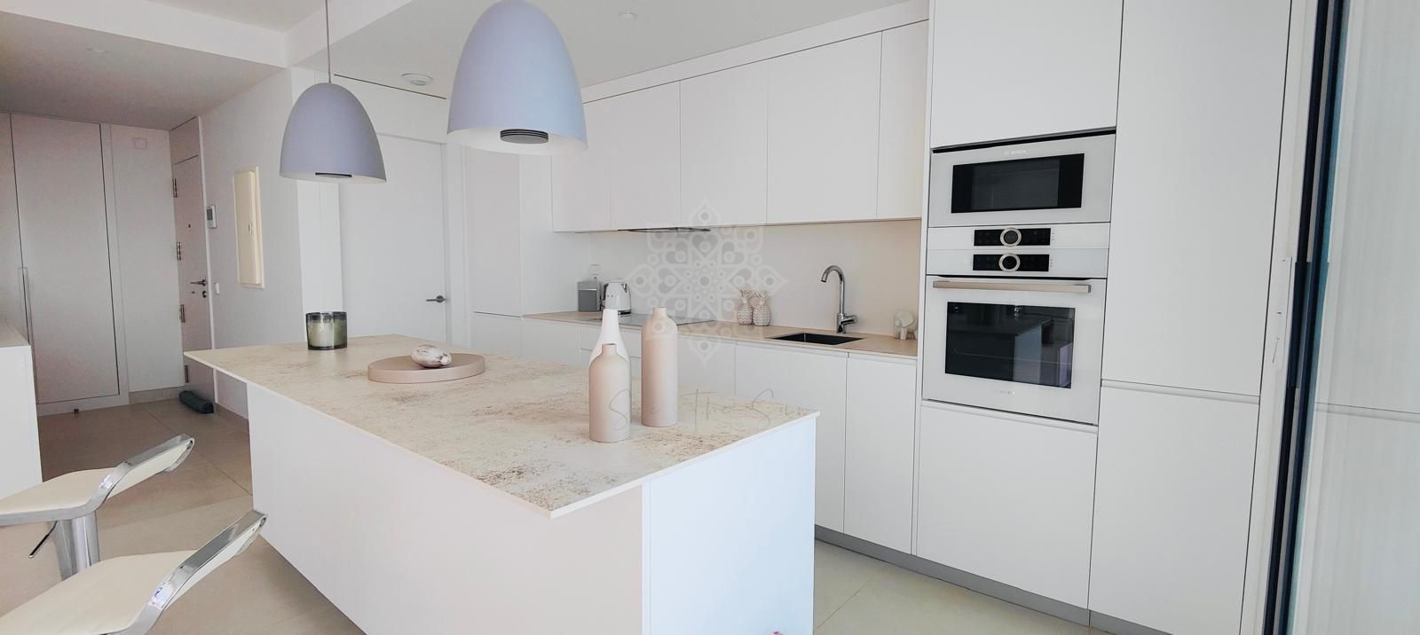 Apartment in El Higueron, Fuengirola