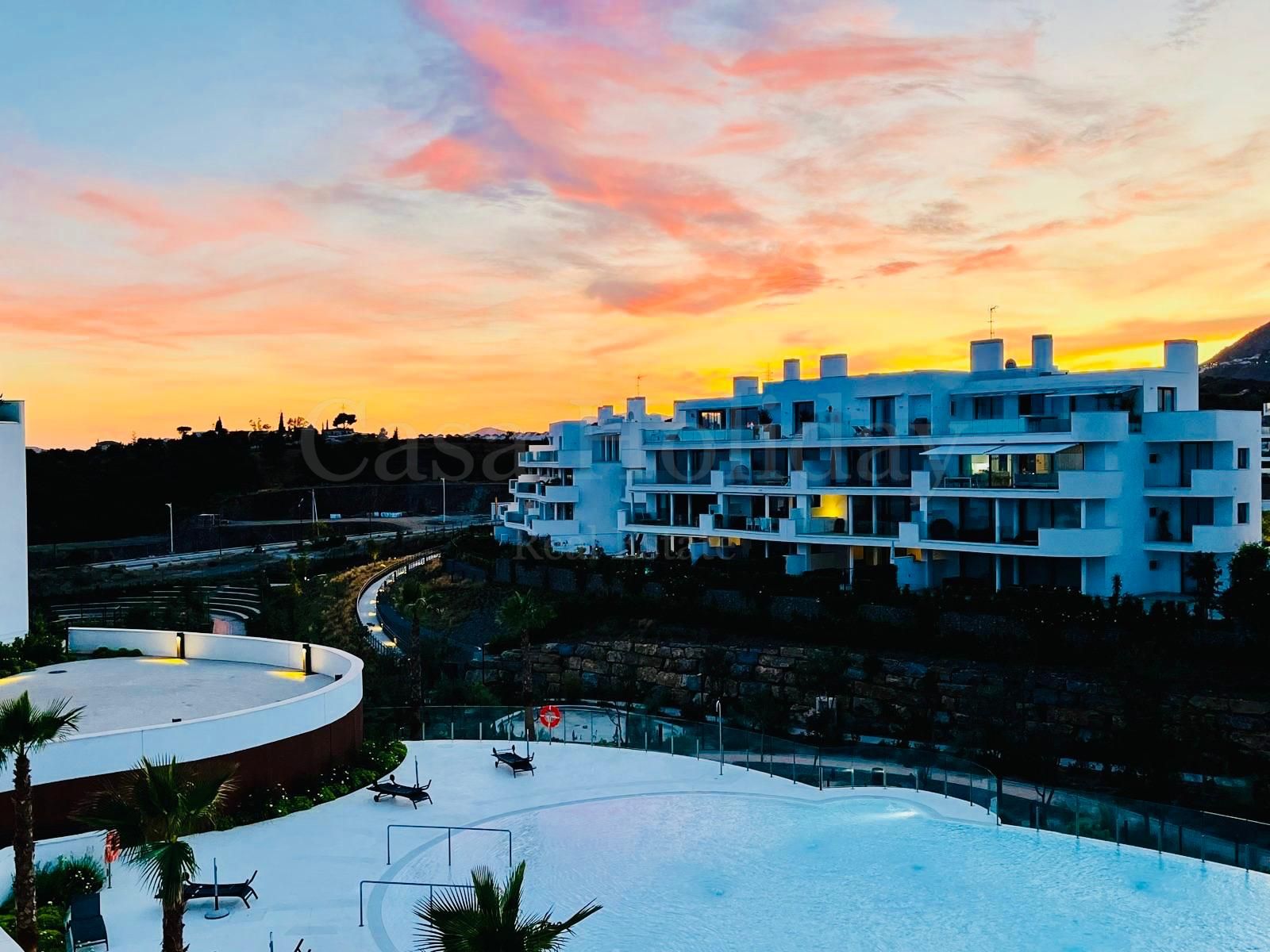 Apartment in El Higueron, Fuengirola