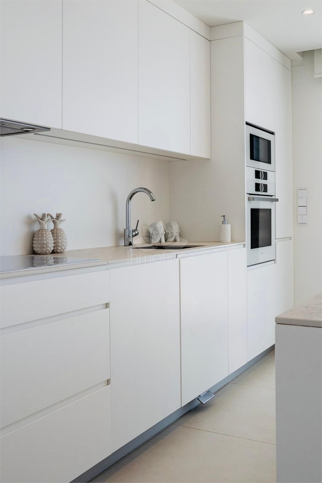Apartment in El Higueron, Fuengirola