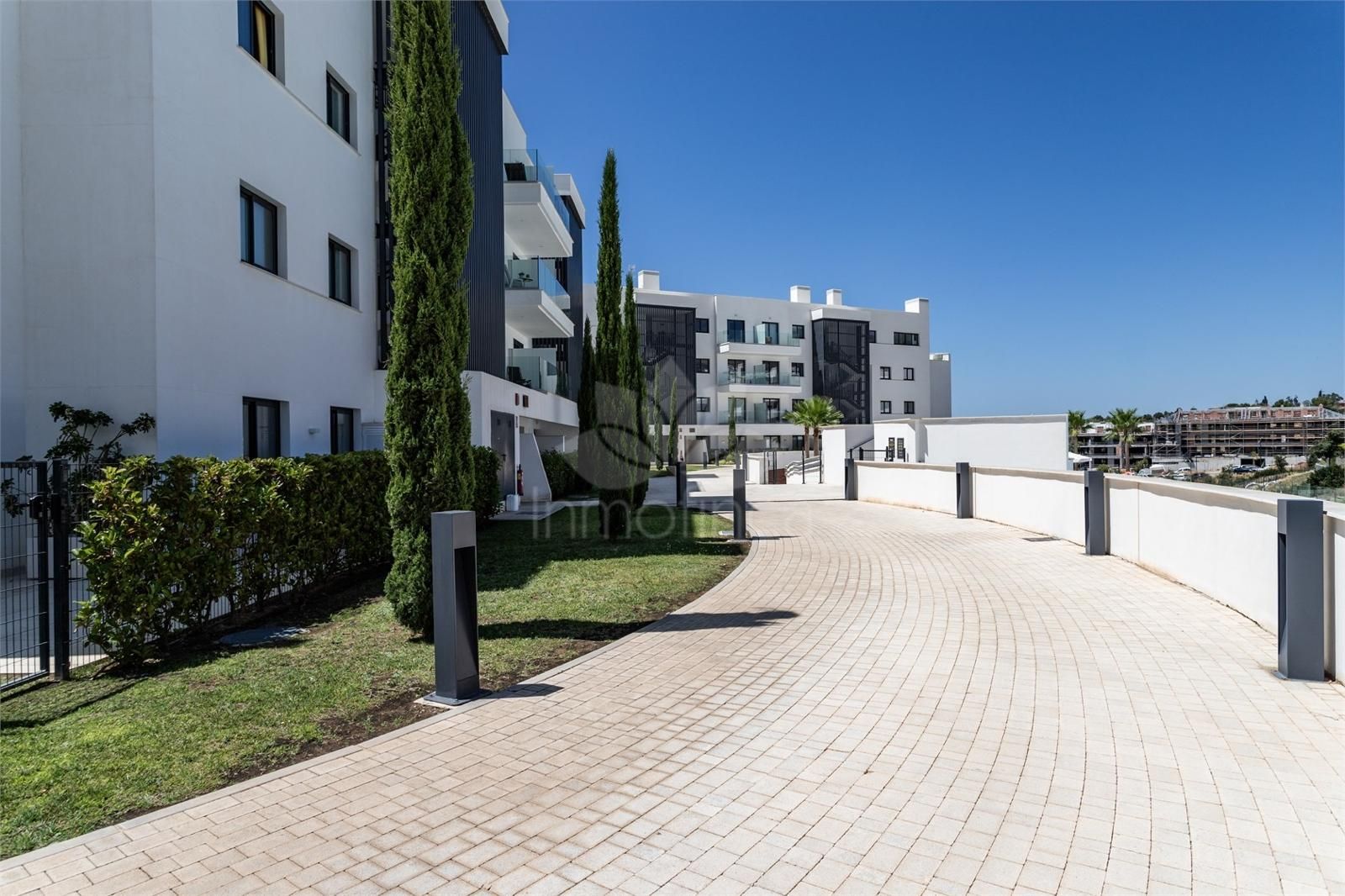 Apartment in El Higueron, Fuengirola
