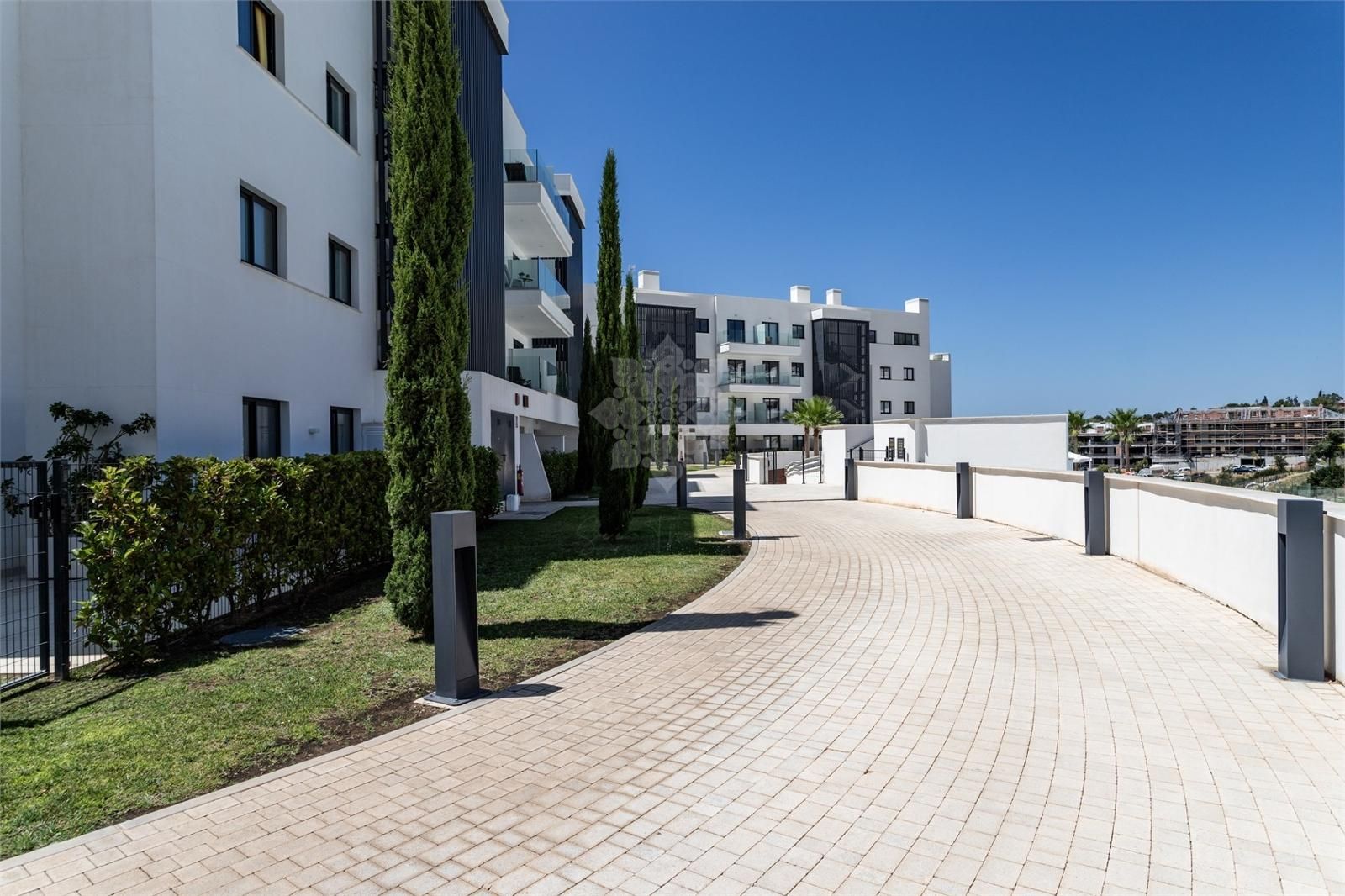 Apartment in El Higueron, Fuengirola
