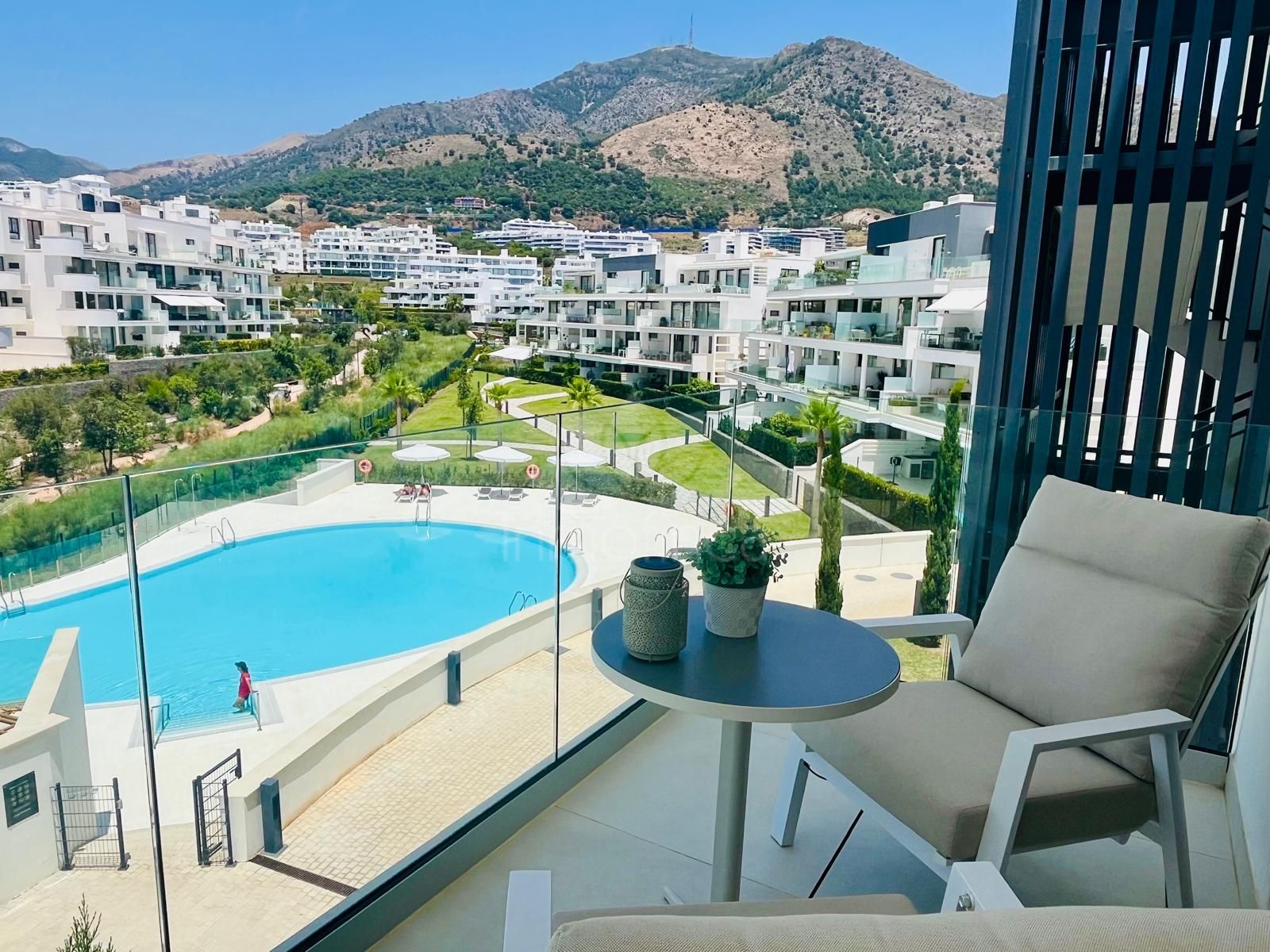 Apartment in El Higueron, Fuengirola