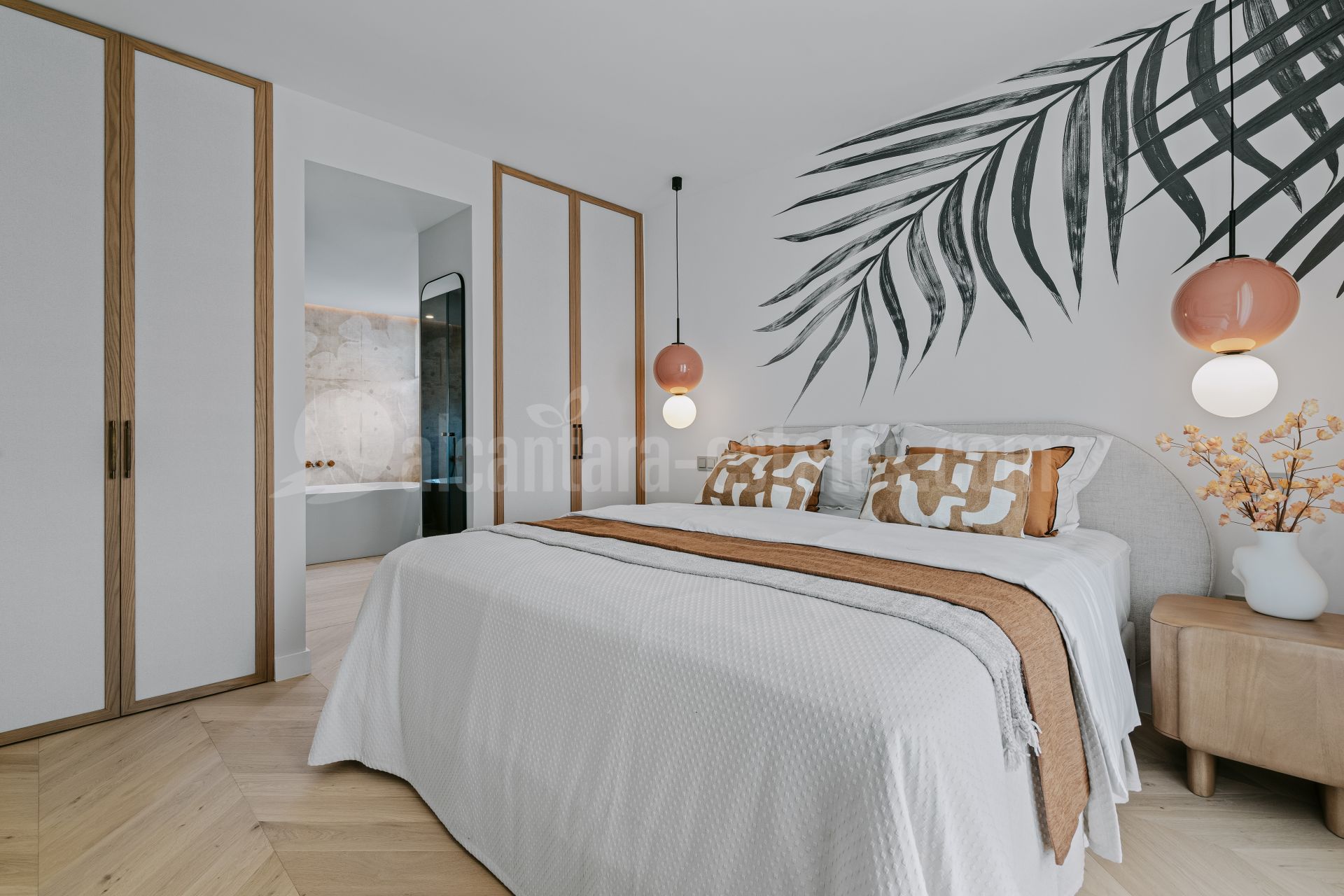 Ground Floor Apartment in Nueva Andalucia, Marbella