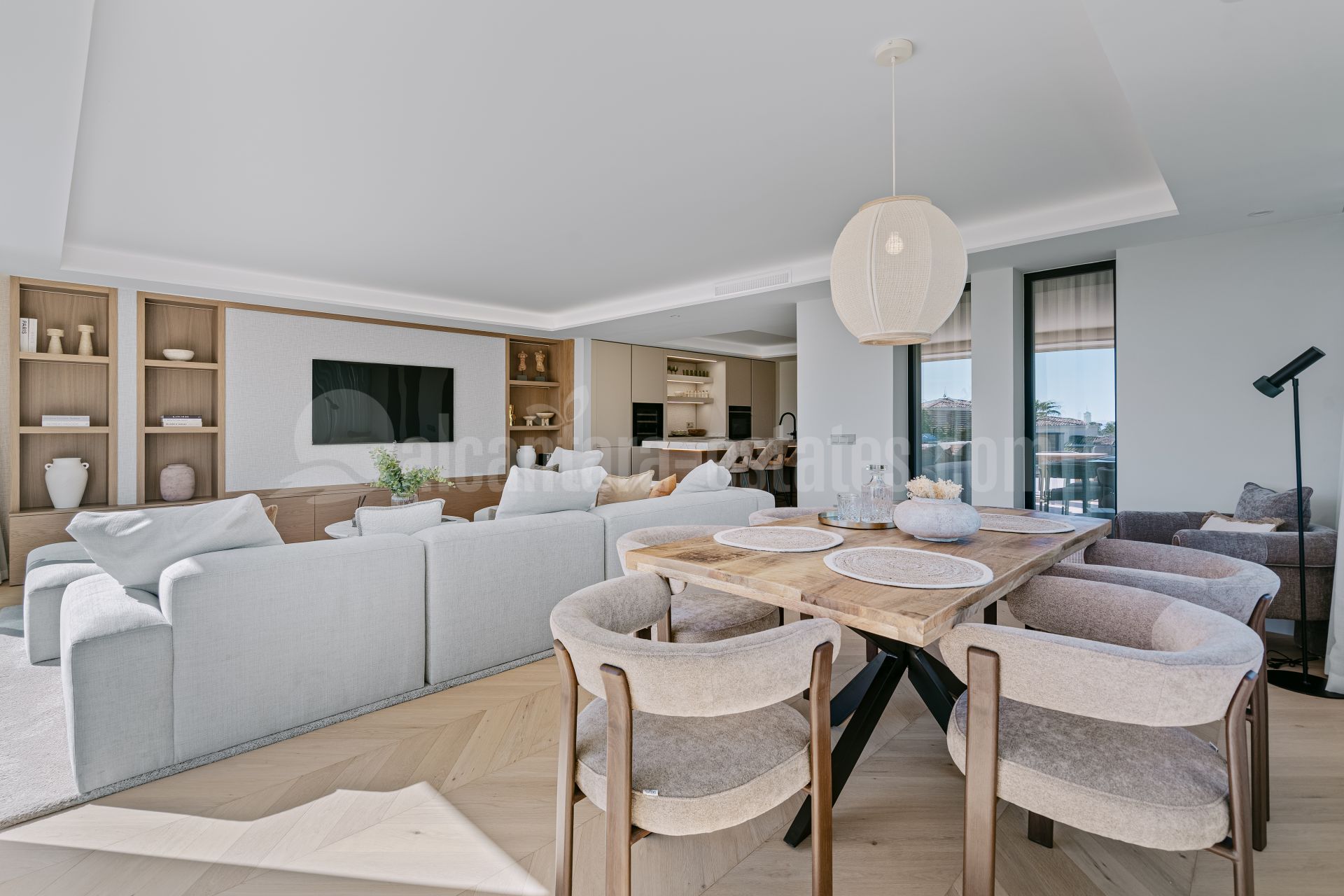 Ground Floor Apartment in Nueva Andalucia, Marbella