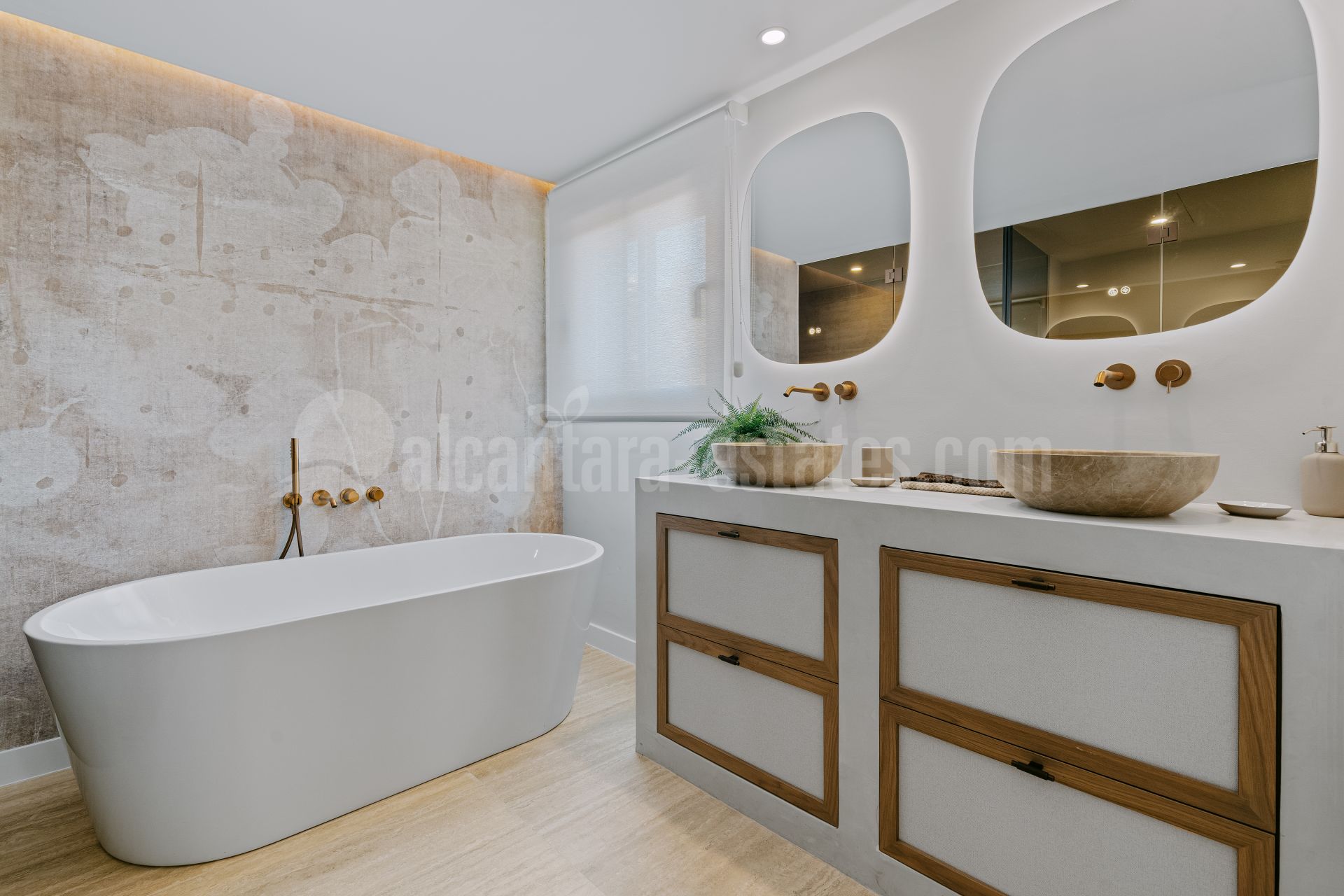 Ground Floor Apartment in Nueva Andalucia, Marbella